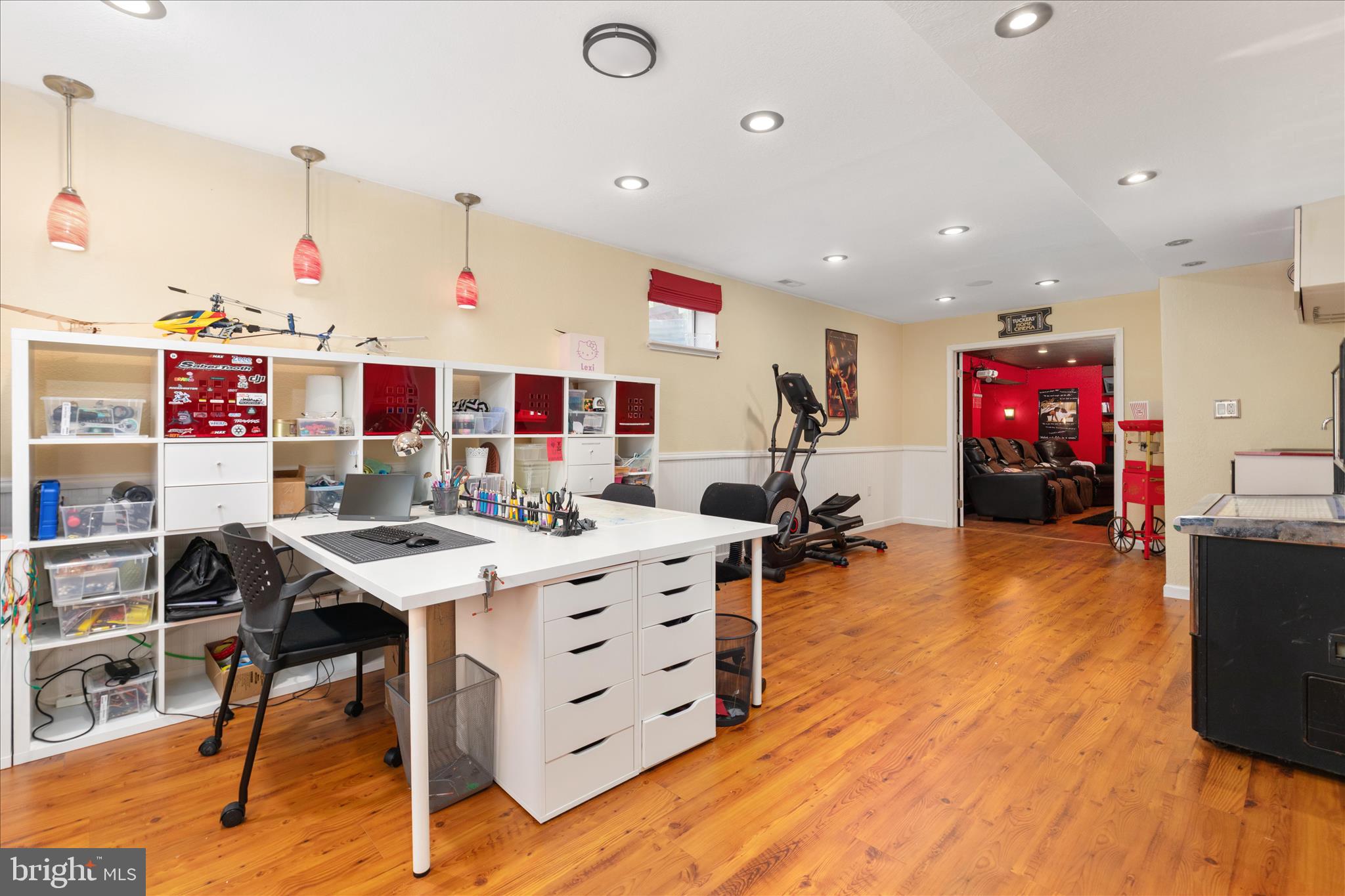 VICTORY LAKES - Residential