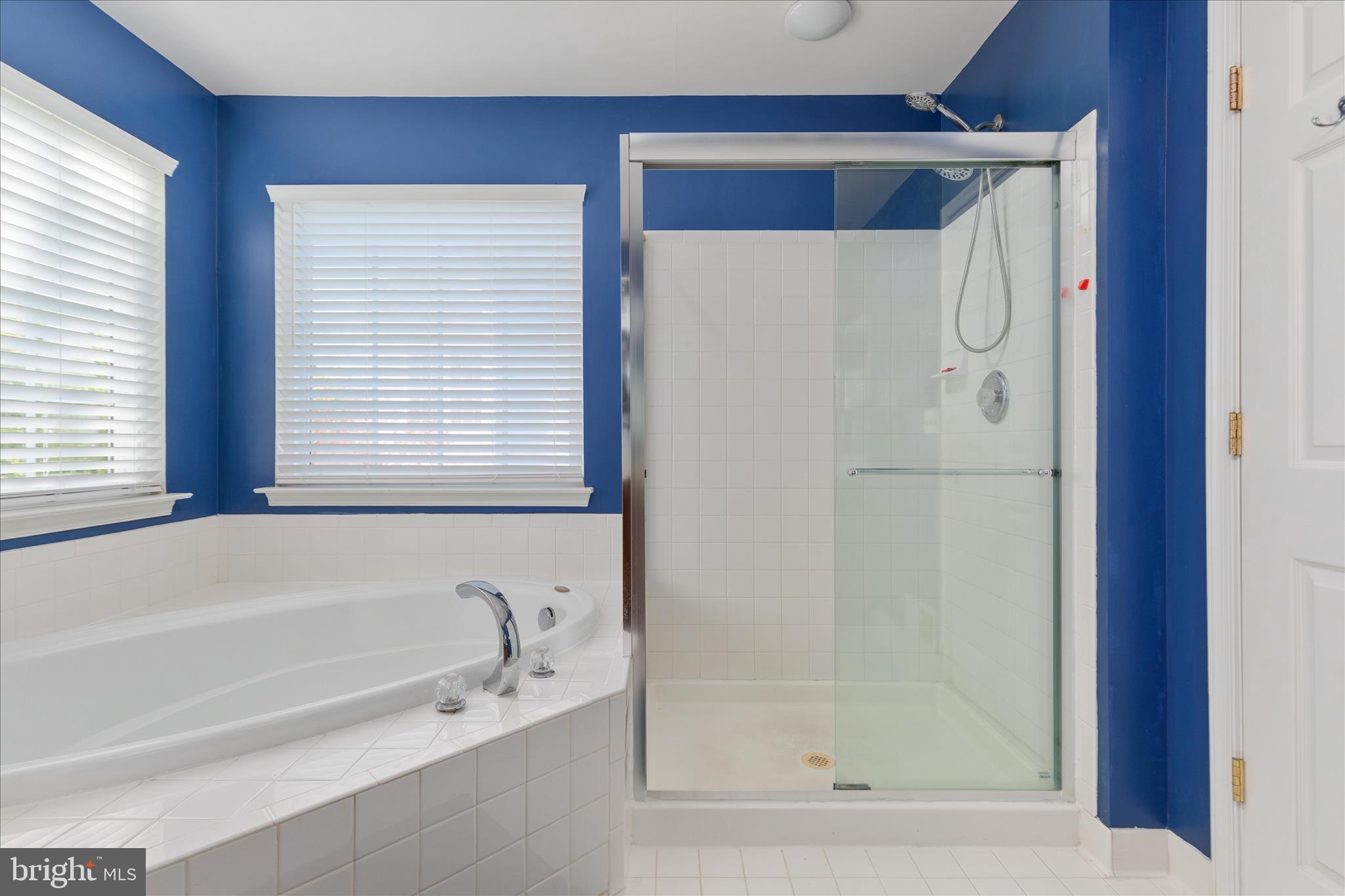 VICTORY LAKES - Residential