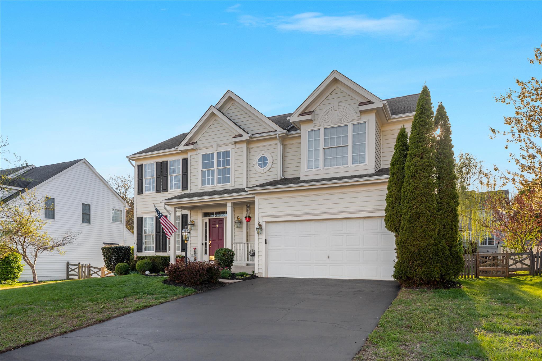 VICTORY LAKES - Residential