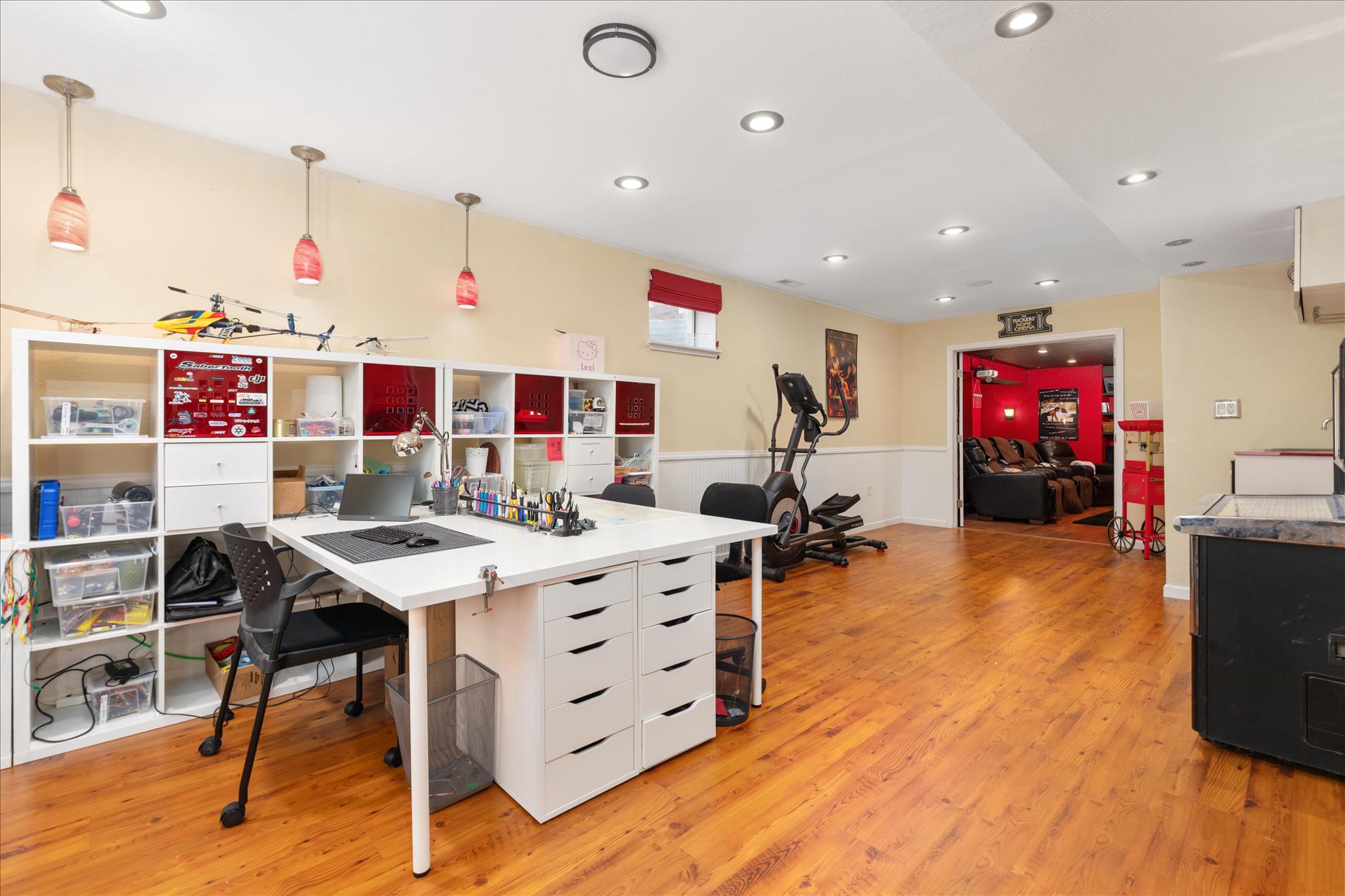 VICTORY LAKES - Residential