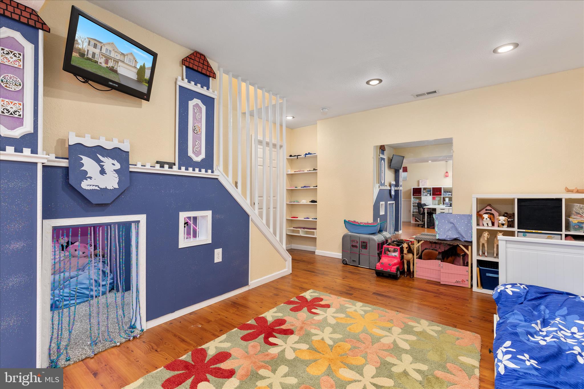 VICTORY LAKES - Residential