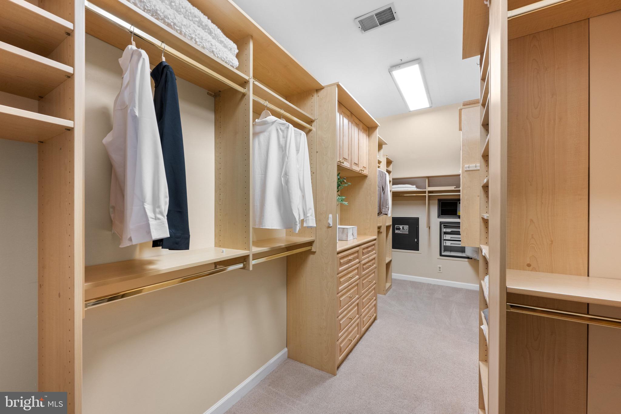 LONGWOOD - Residential