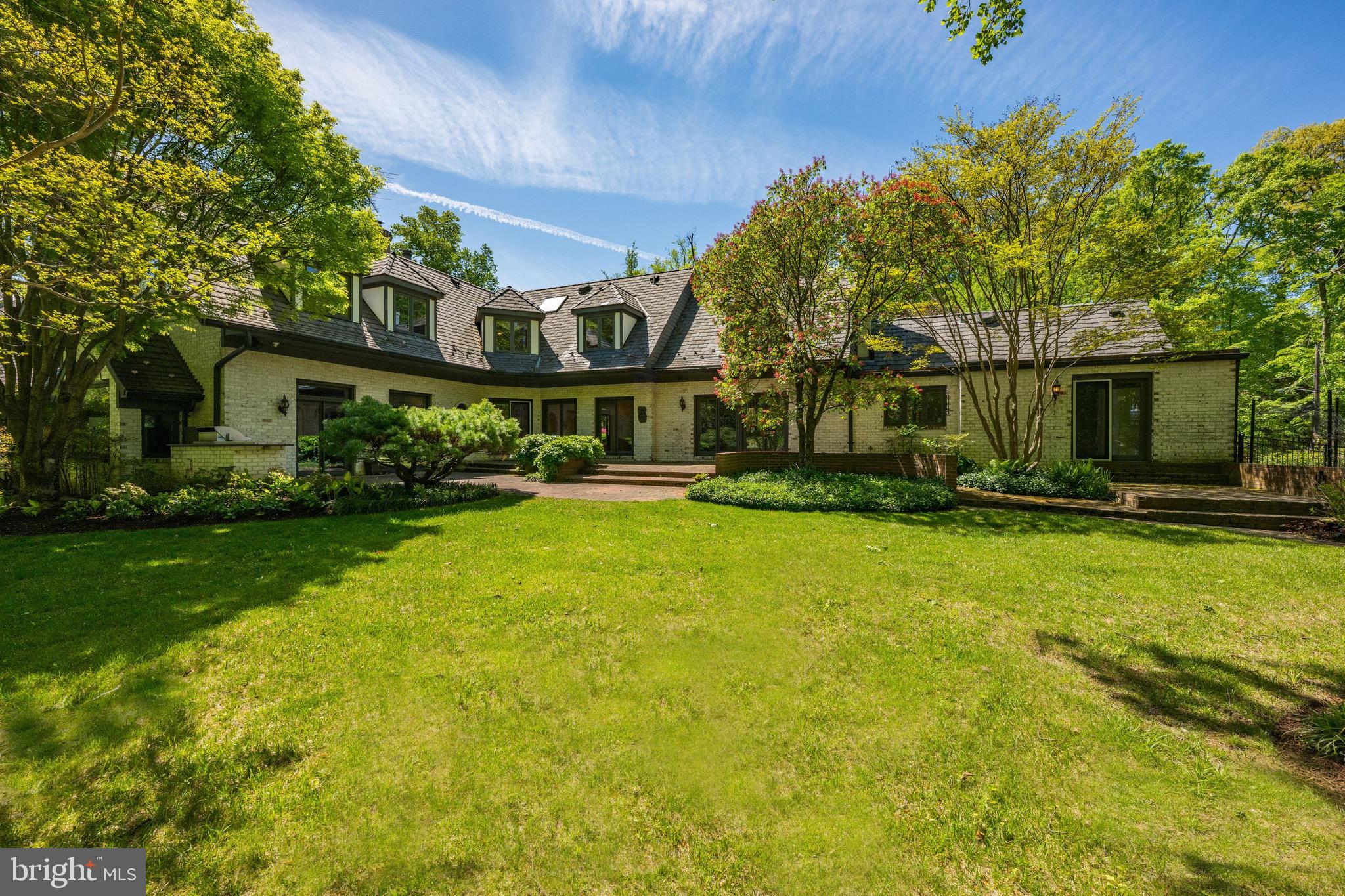 LONGWOOD - Residential