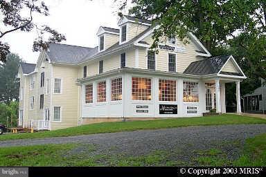 MOUNTAIN VIEW - Commercial Lease