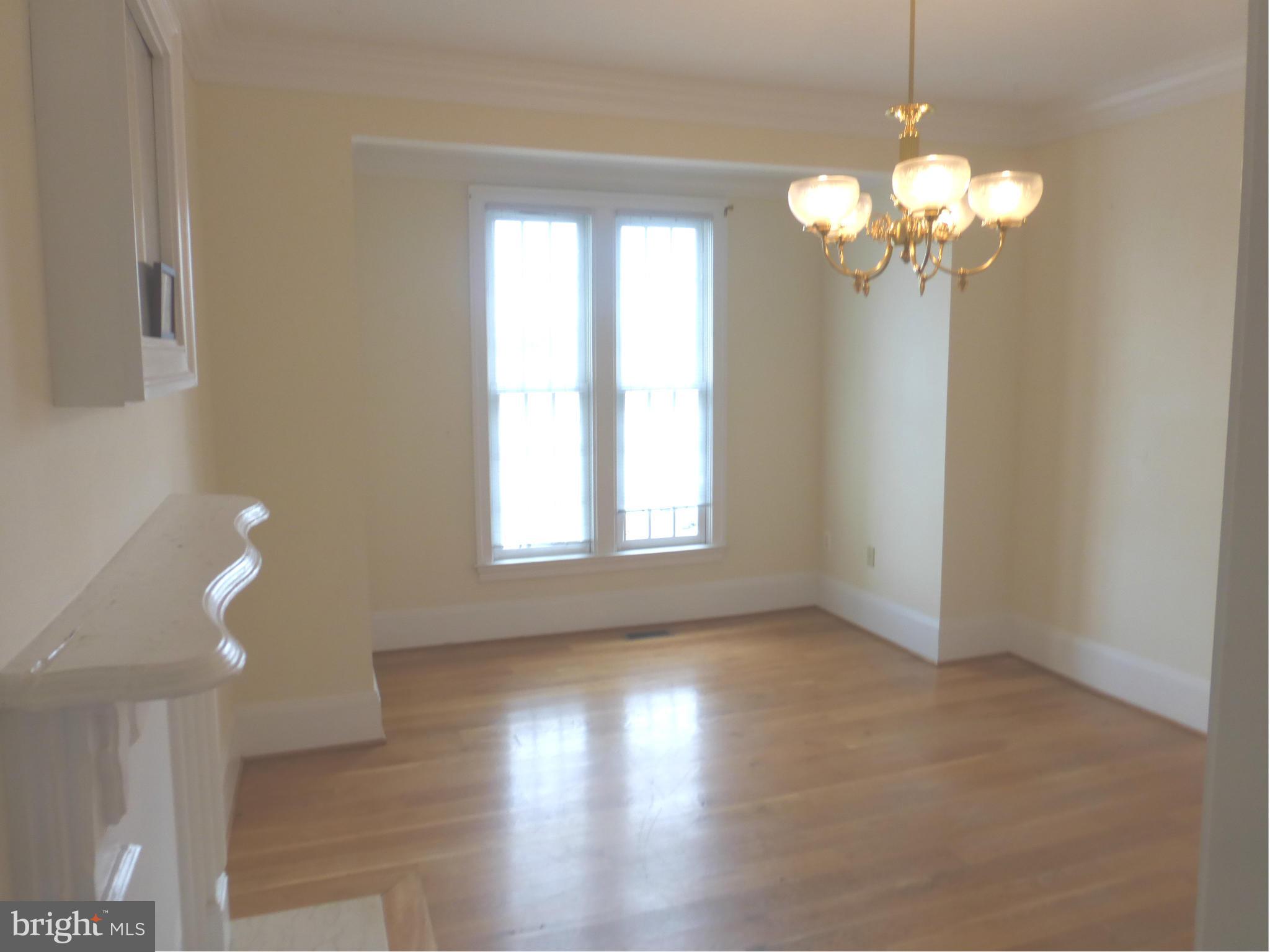 MOUNTAIN VIEW - Commercial Lease