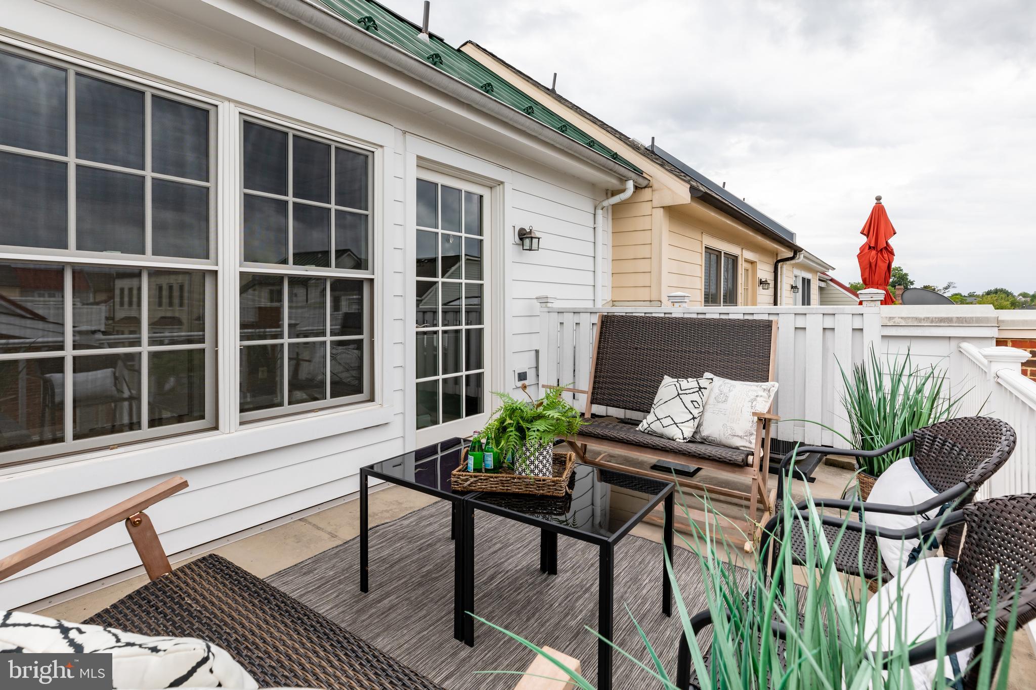 POTOMAC GREENS - Residential Lease