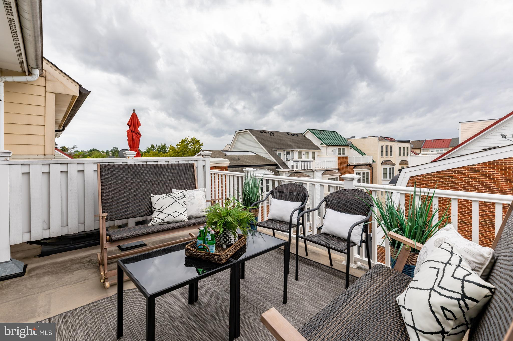 POTOMAC GREENS - Residential Lease