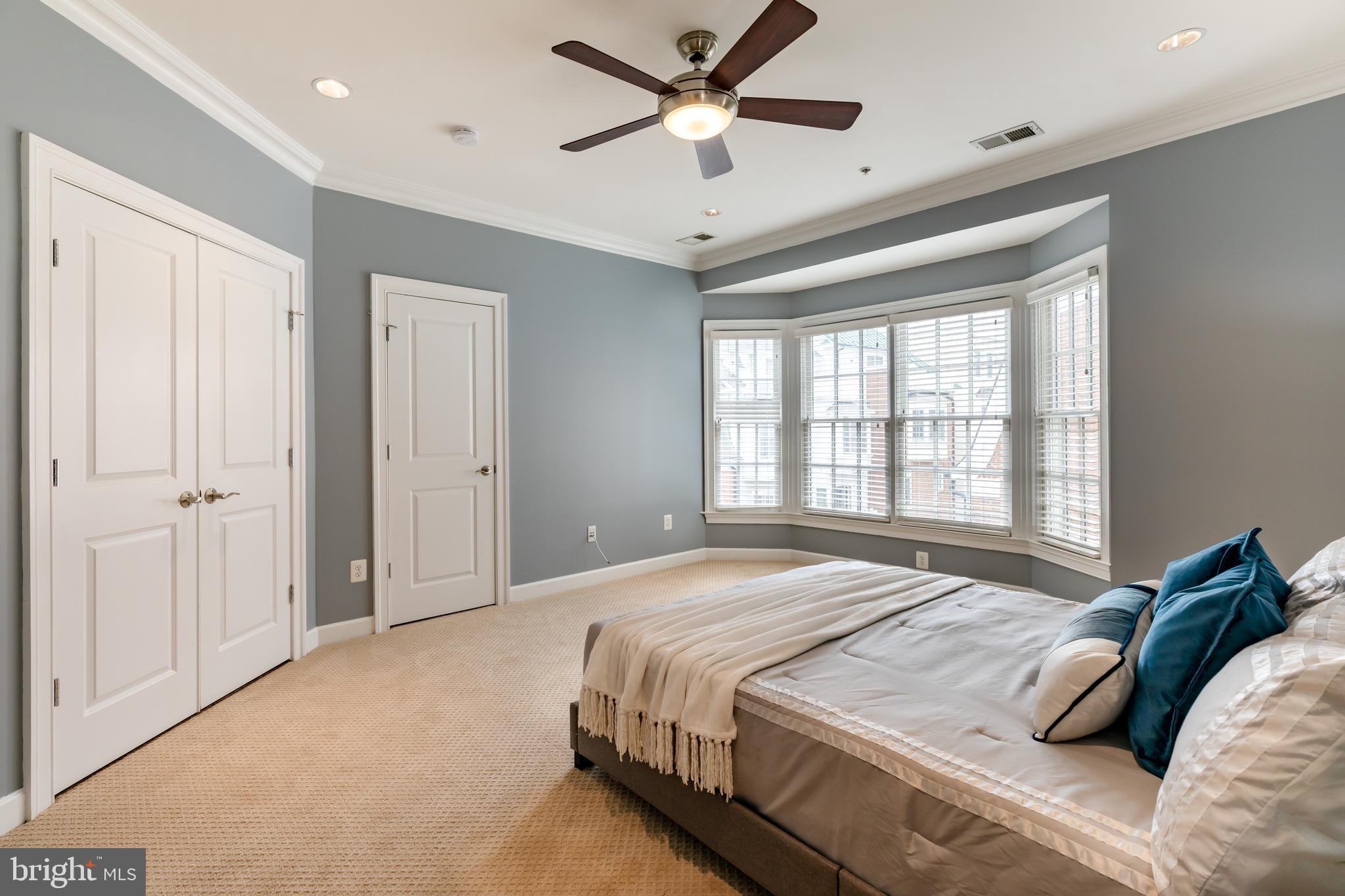 POTOMAC GREENS - Residential Lease