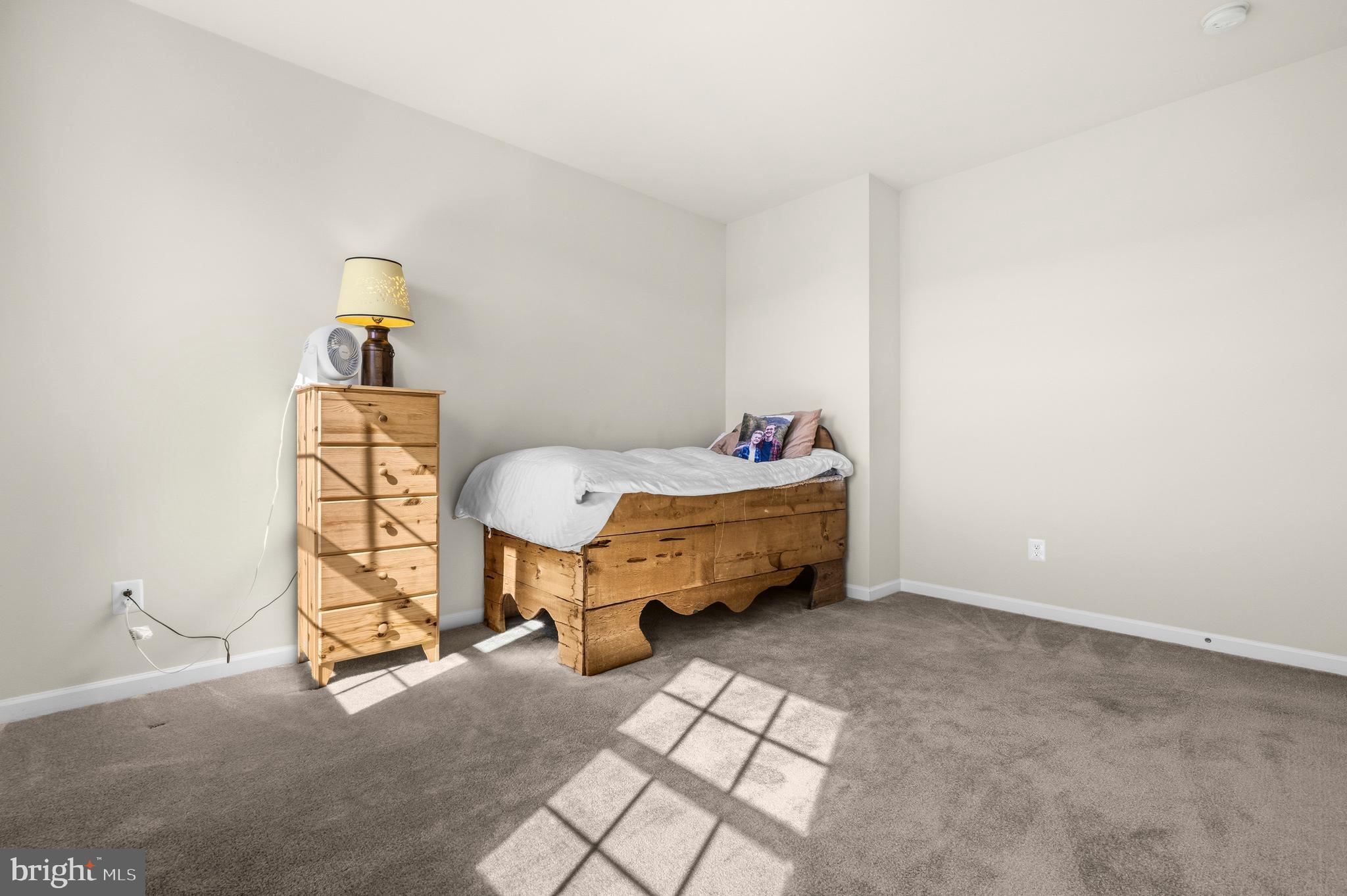 THE BLUFFS AT SLEETER LAKE - Residential