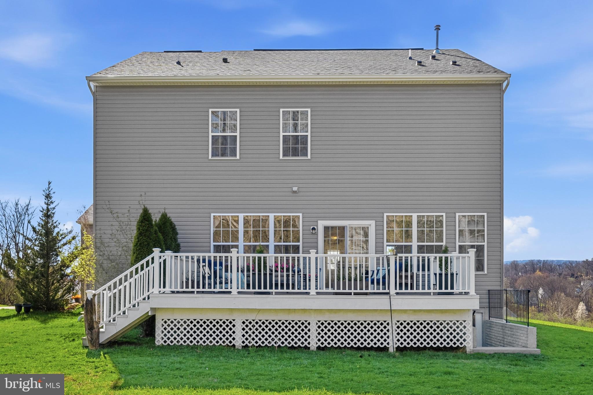 THE BLUFFS AT SLEETER LAKE - Residential