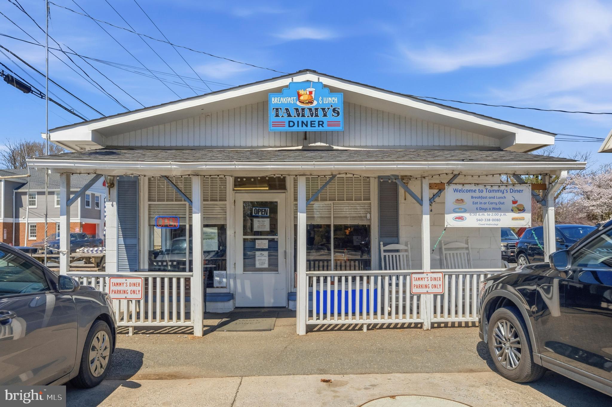 THE BLUFFS AT SLEETER LAKE - Residential