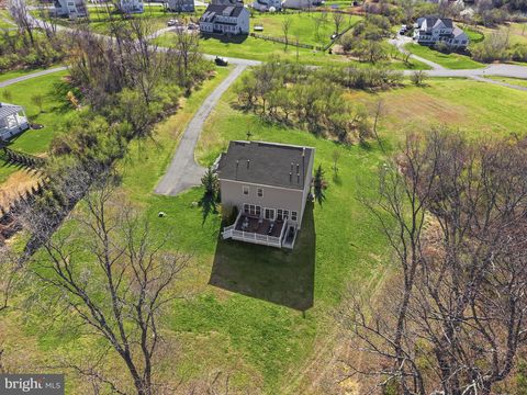 Homes For Sale - 18184 Presidio Place<br/> ROUND HILL, VA 20141