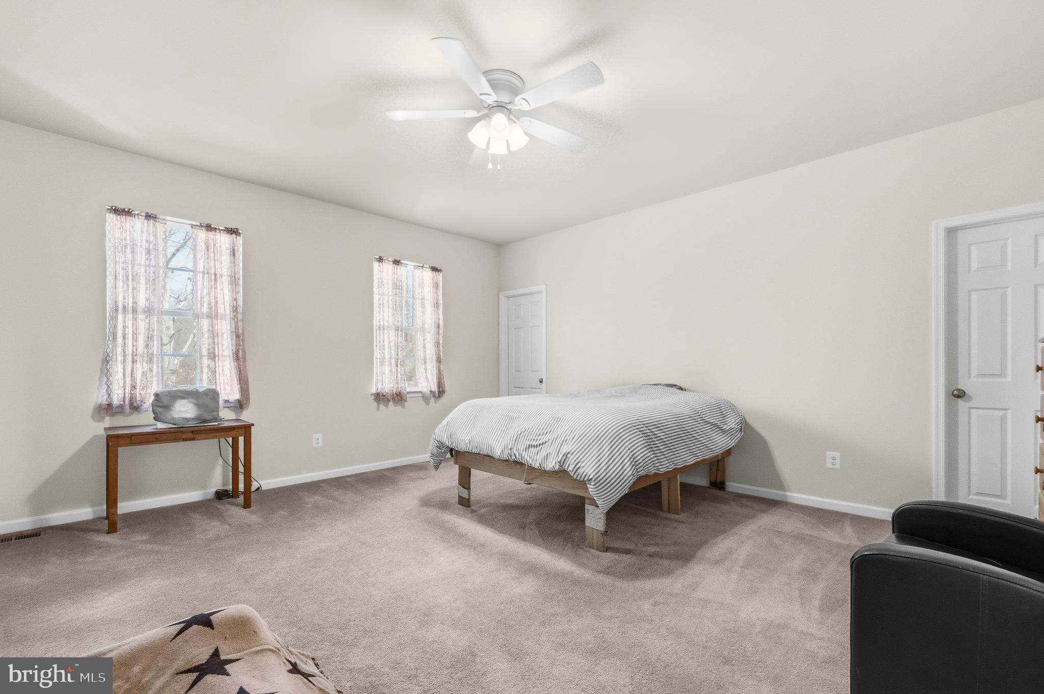 THE BLUFFS AT SLEETER LAKE - Residential