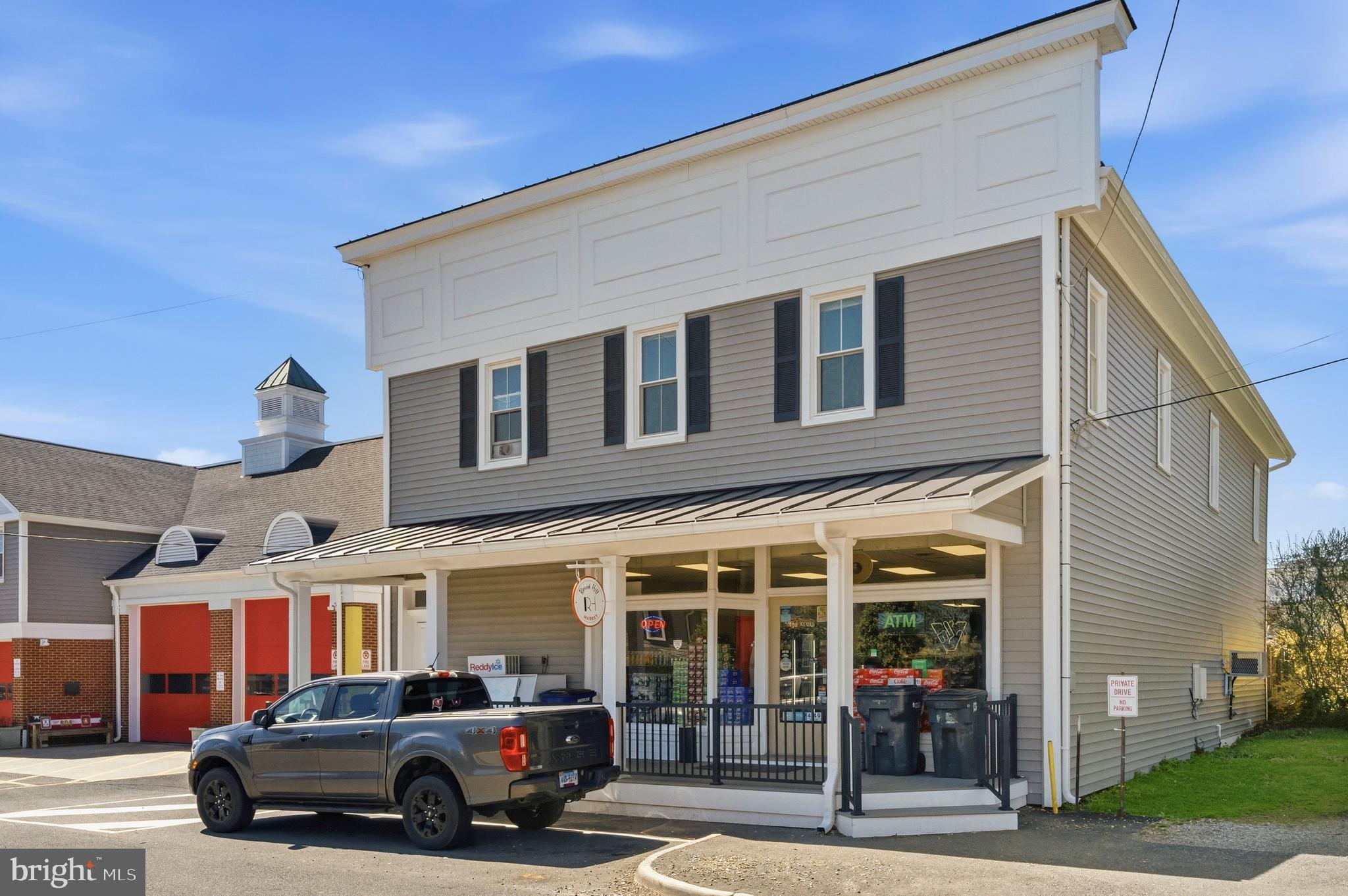 THE BLUFFS AT SLEETER LAKE - Residential