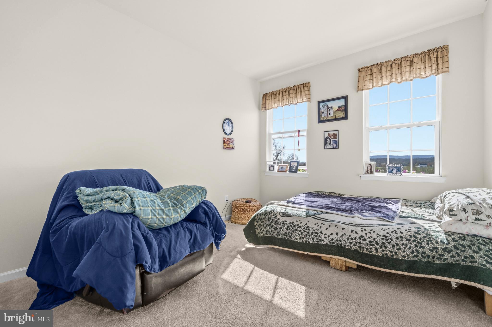 THE BLUFFS AT SLEETER LAKE - Residential