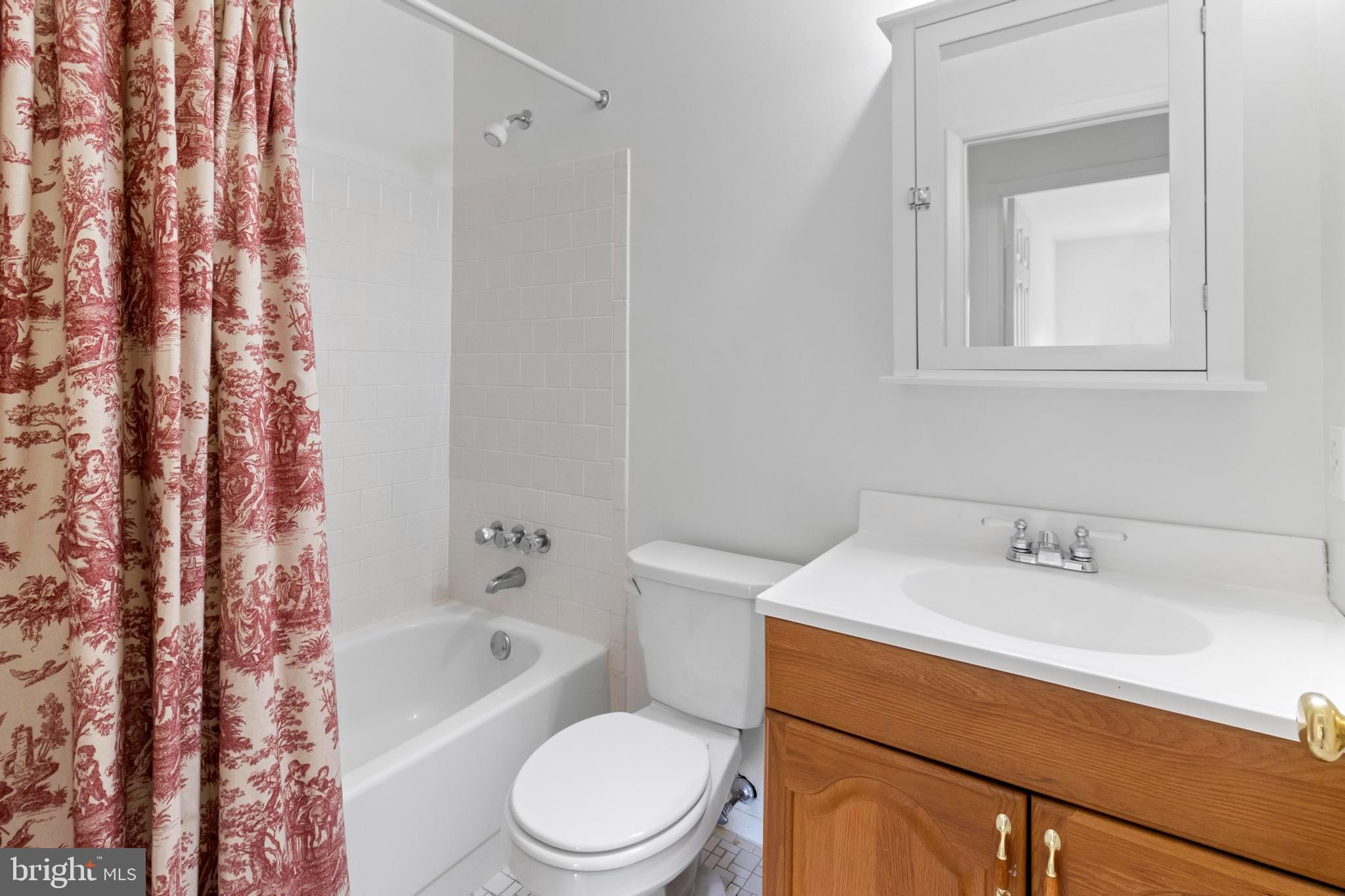 MAYS CHAPEL VILLAGE - Residential