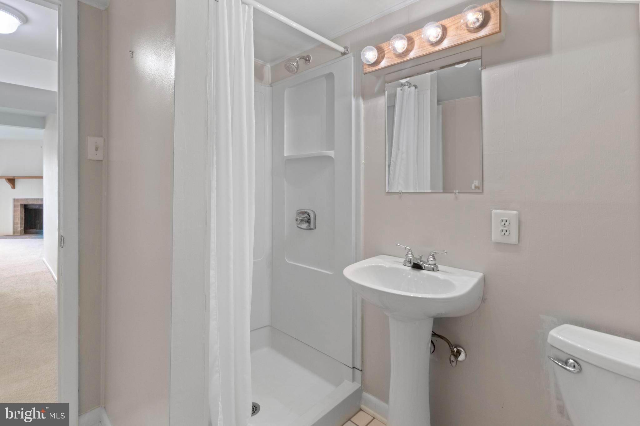 MAYS CHAPEL VILLAGE - Residential