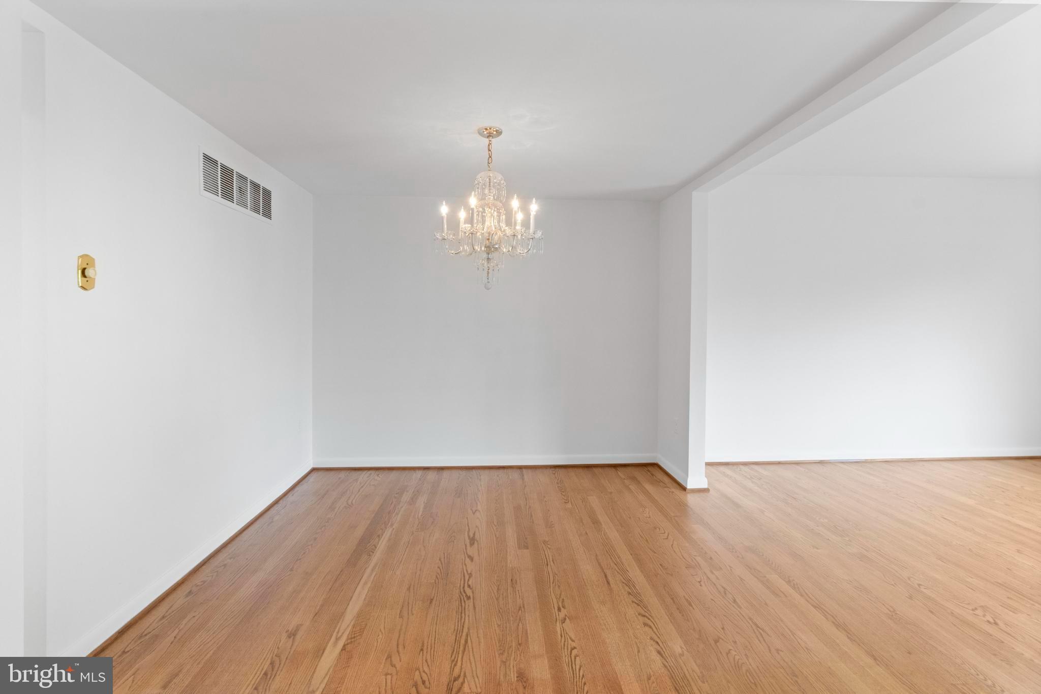 MAYS CHAPEL VILLAGE - Residential