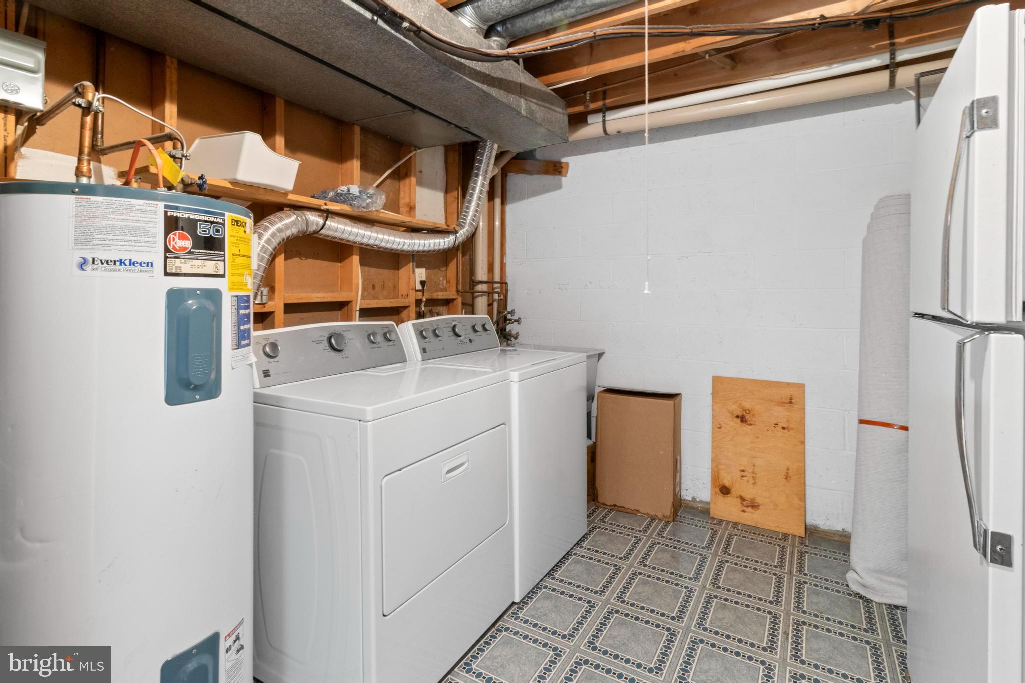 MAYS CHAPEL VILLAGE - Residential