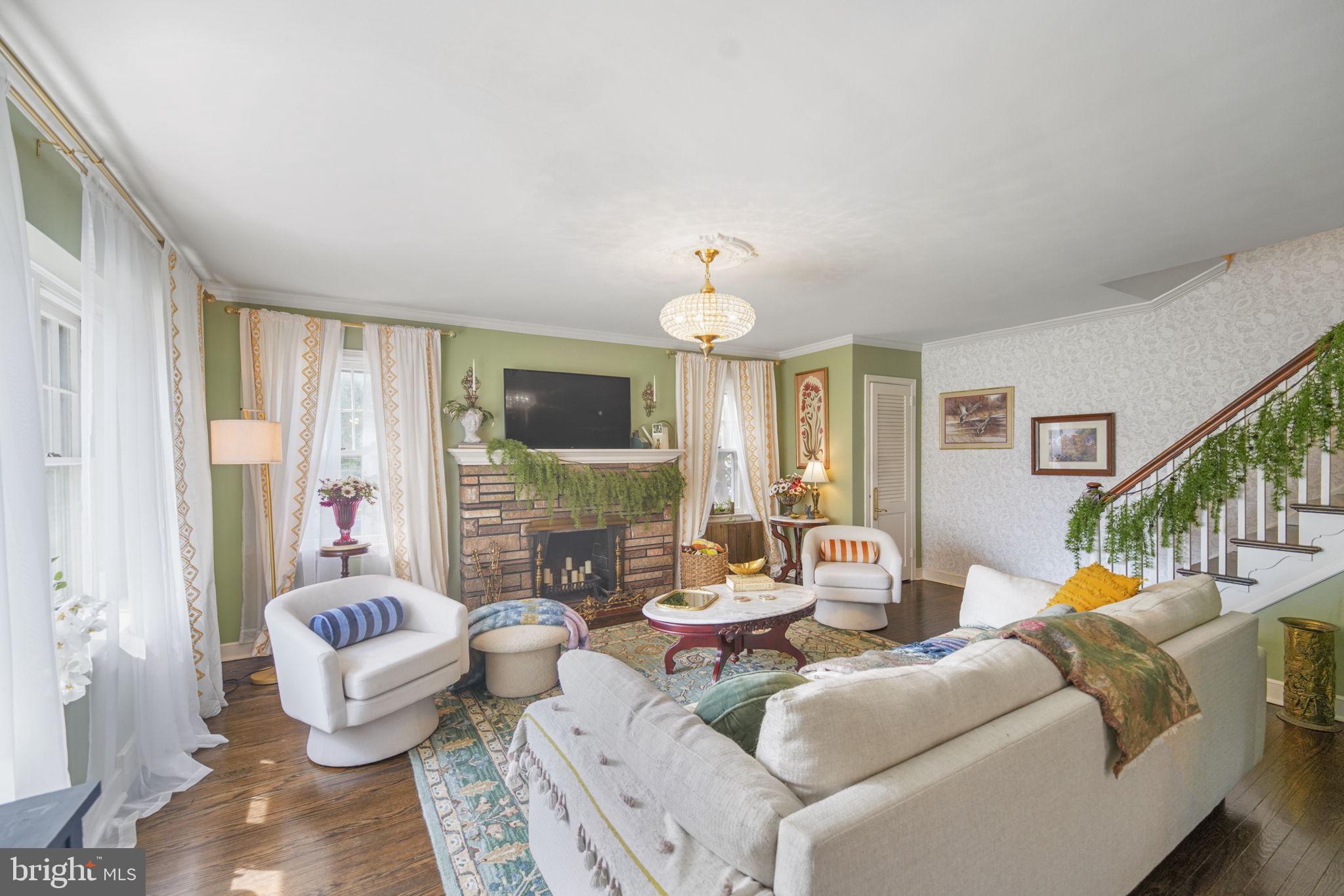 2111 RUSH ROAD