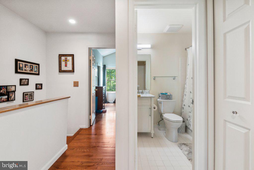 DORSEY HALL - Residential