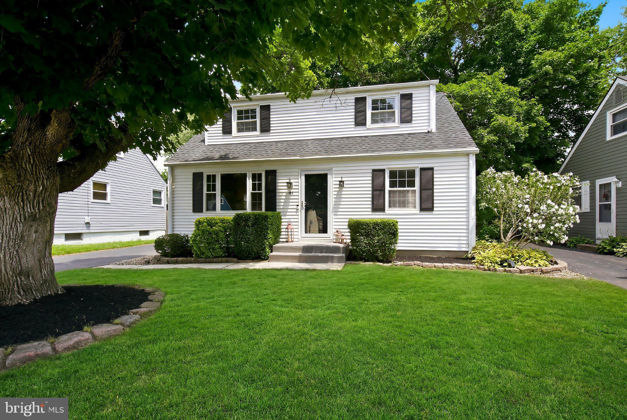 43 LONGWOOD DRIVE