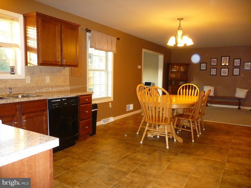 ELM TREE - Residential