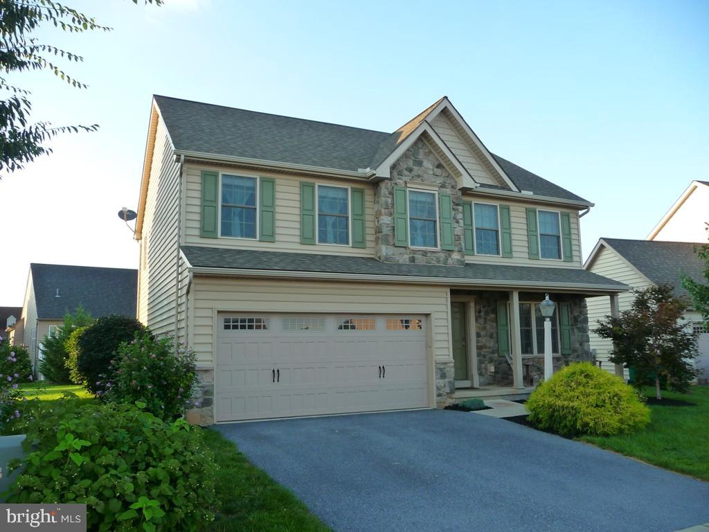 ELM TREE - Residential