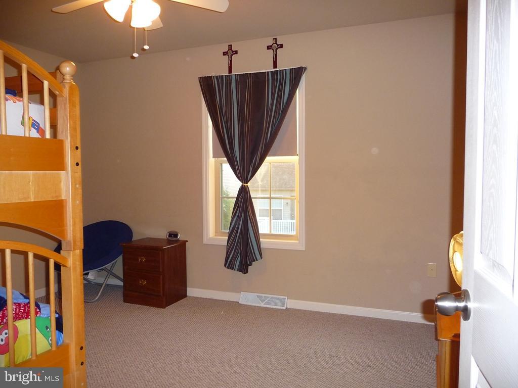 ELM TREE - Residential