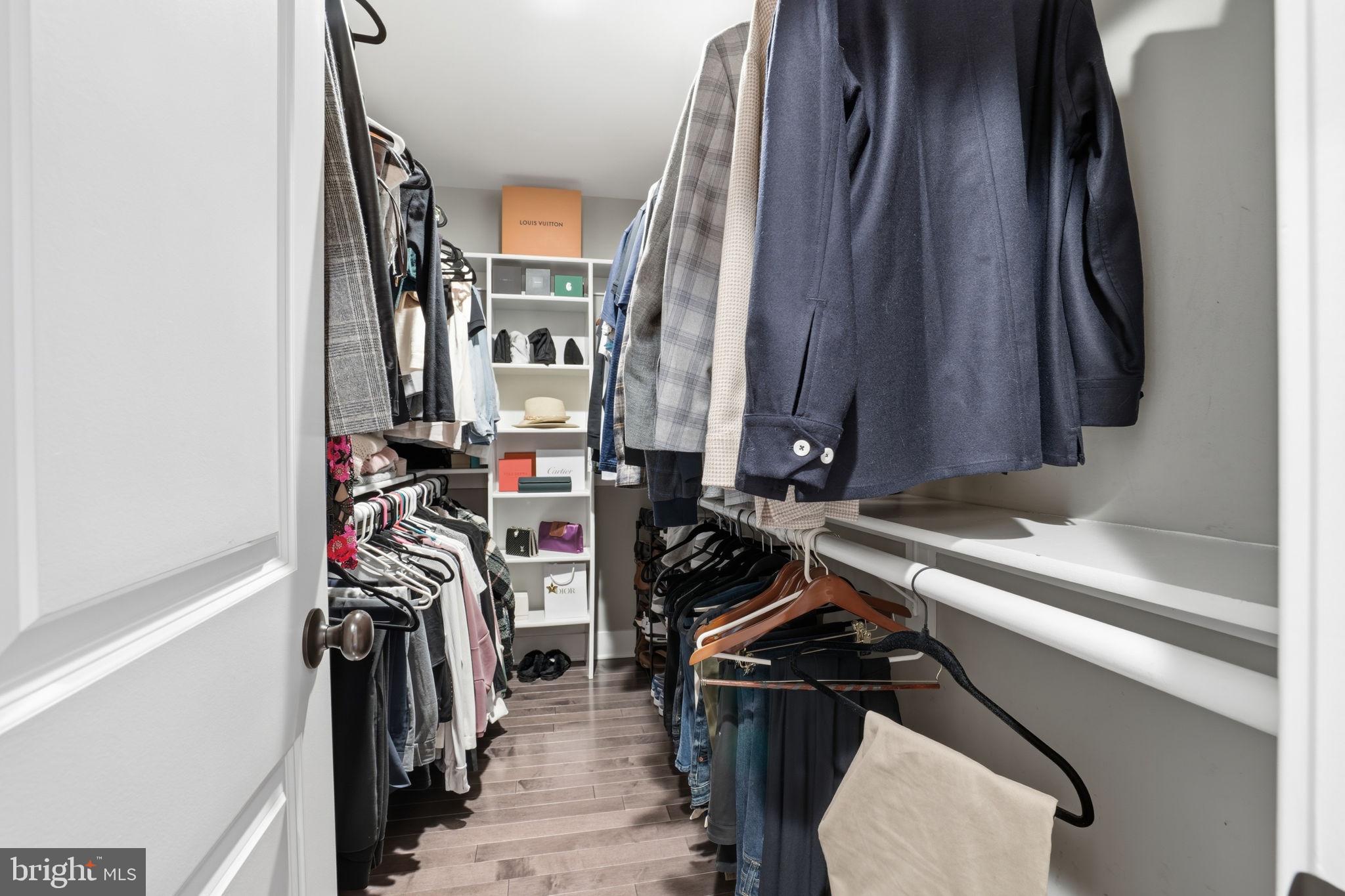 CANTON - Residential