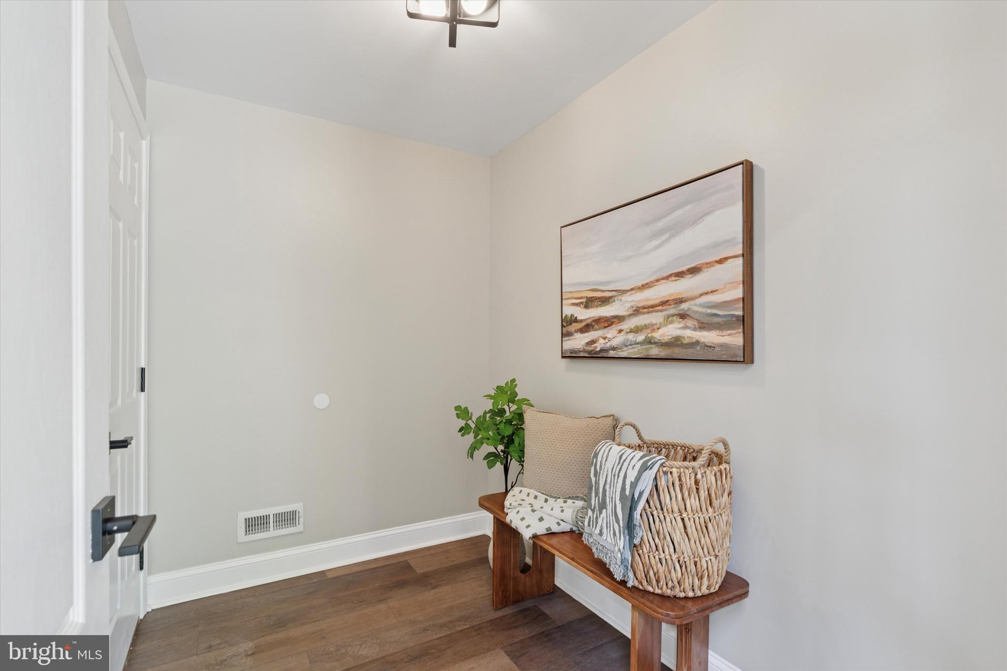 PROVIDENCE HUNT - Residential