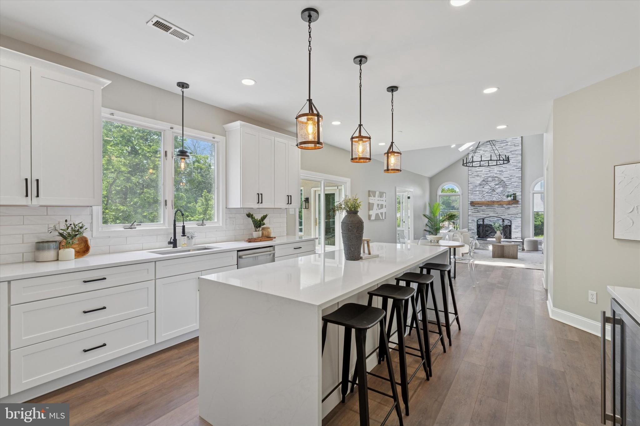 PROVIDENCE HUNT - Residential