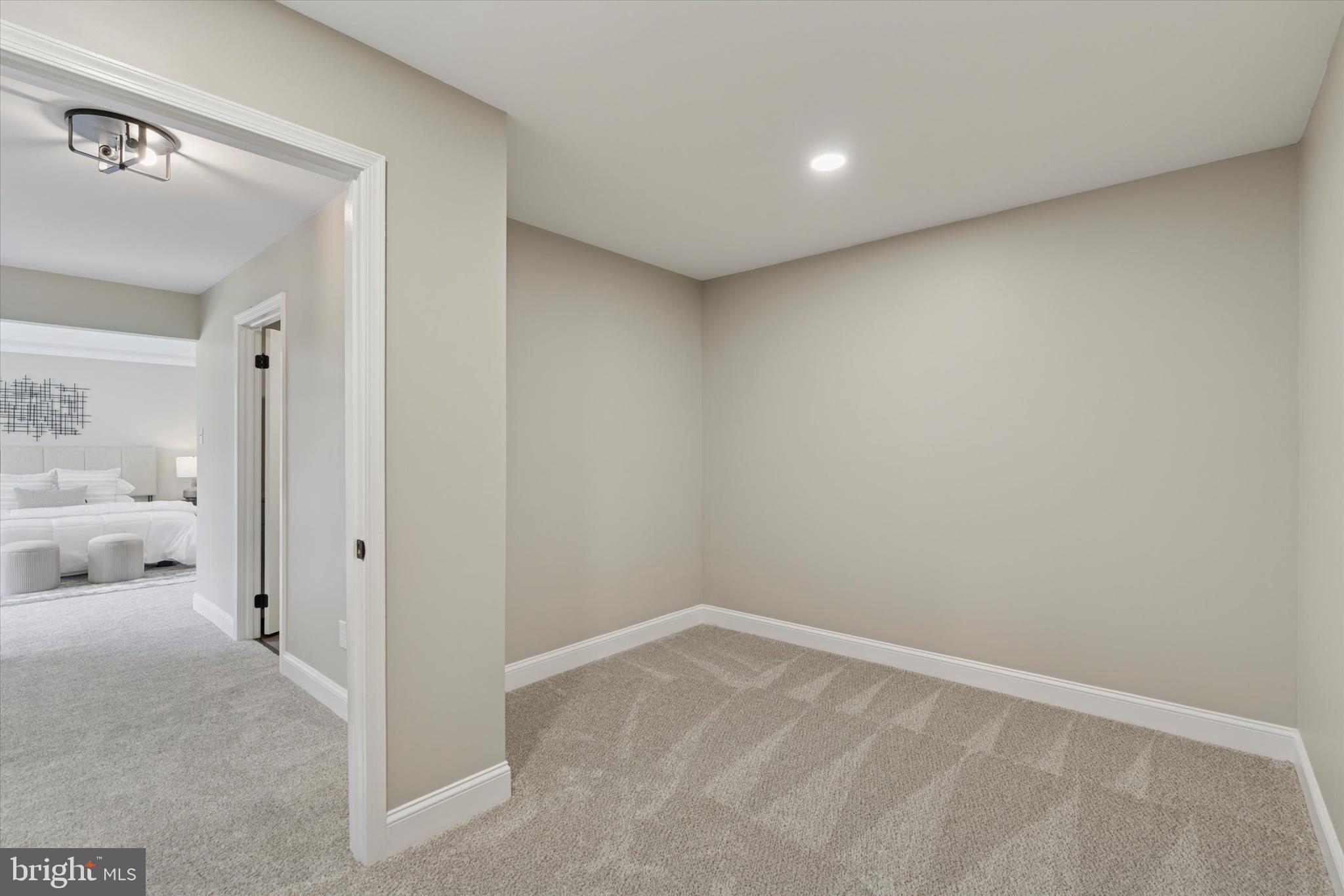 PROVIDENCE HUNT - Residential