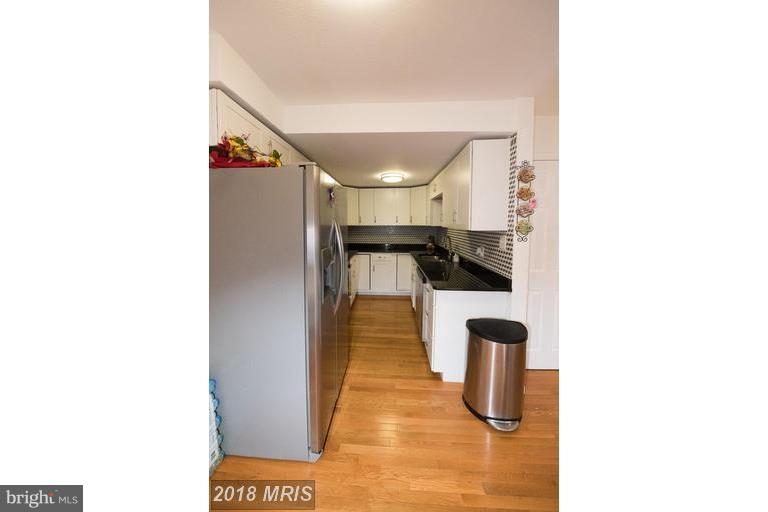 WILLIAMSTOWN - Residential