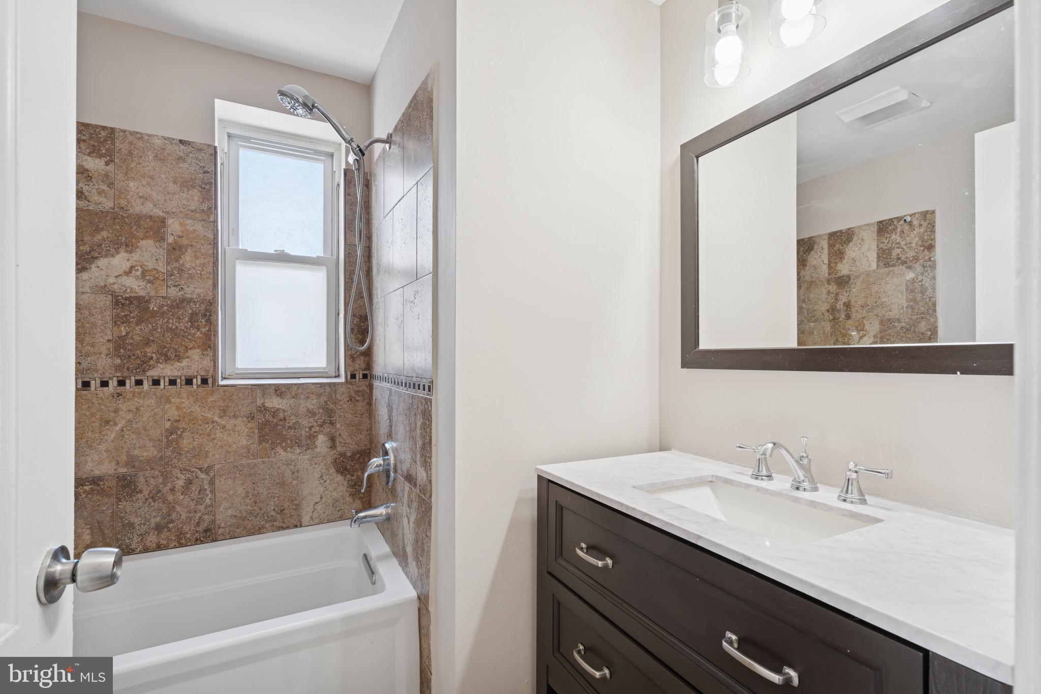 BELAIR-EDISON - Residential