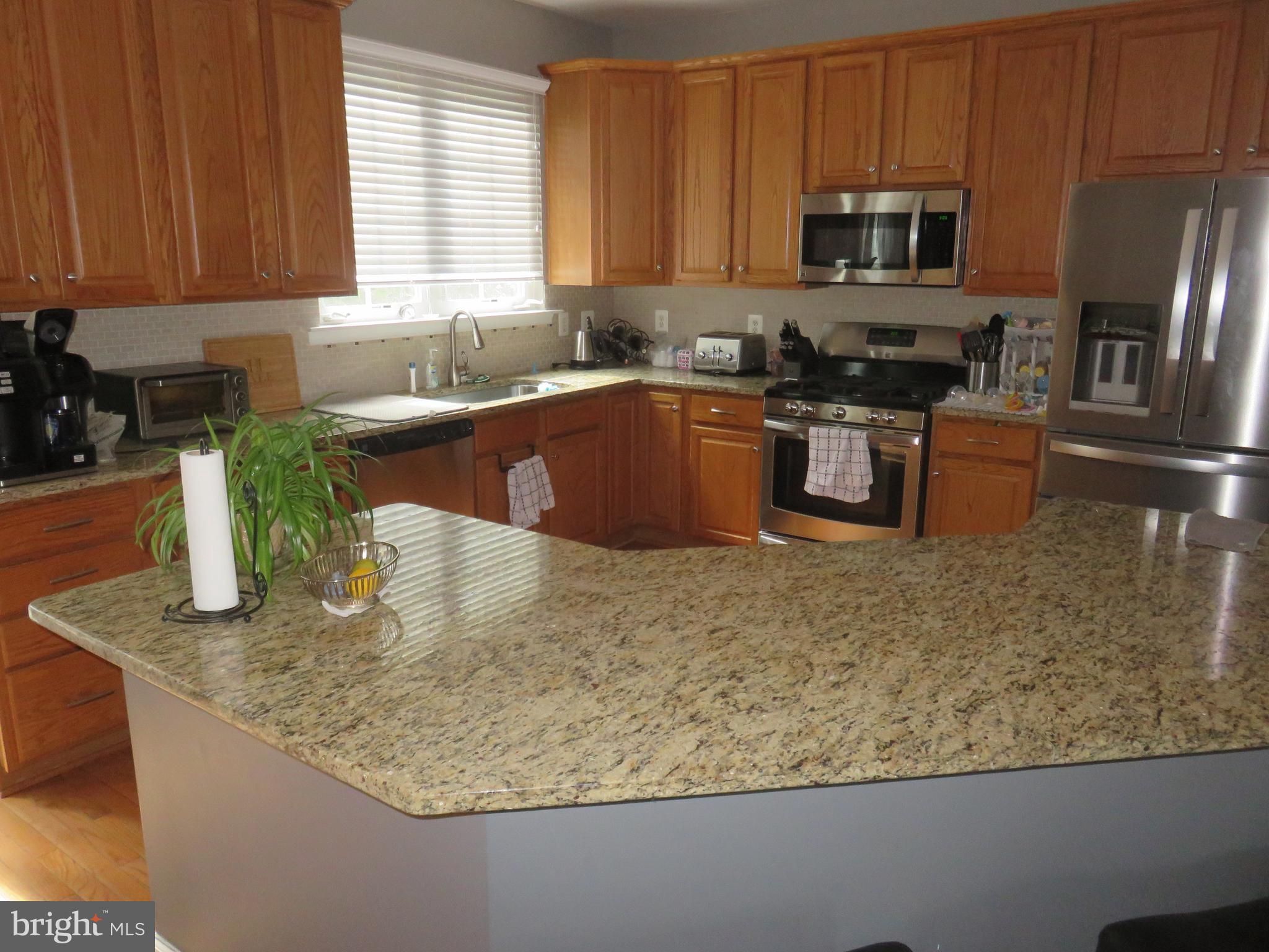 LANSDOWNE ON THE POTOMAC - Residential