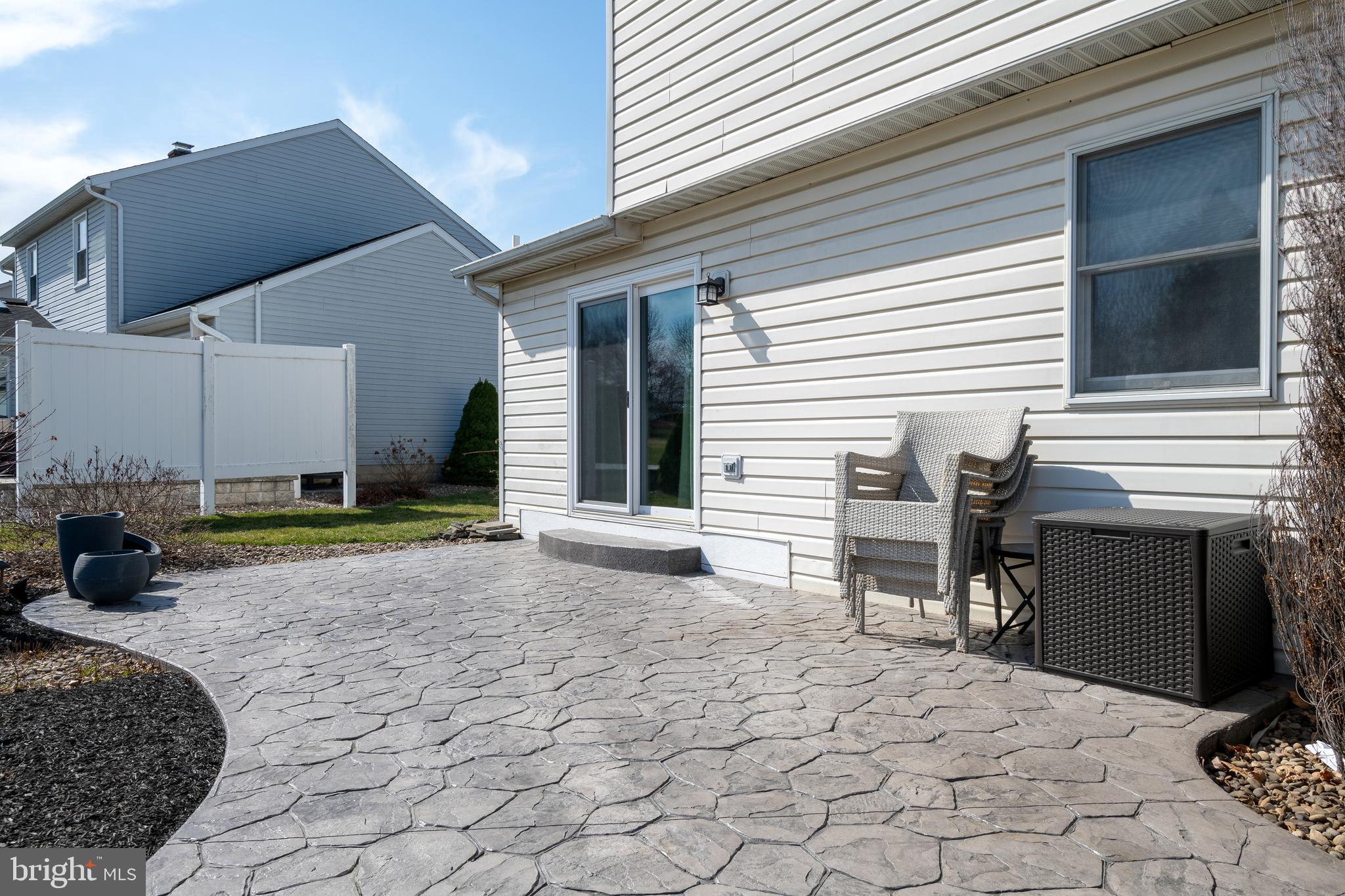 KONHAUS ESTATES - Residential