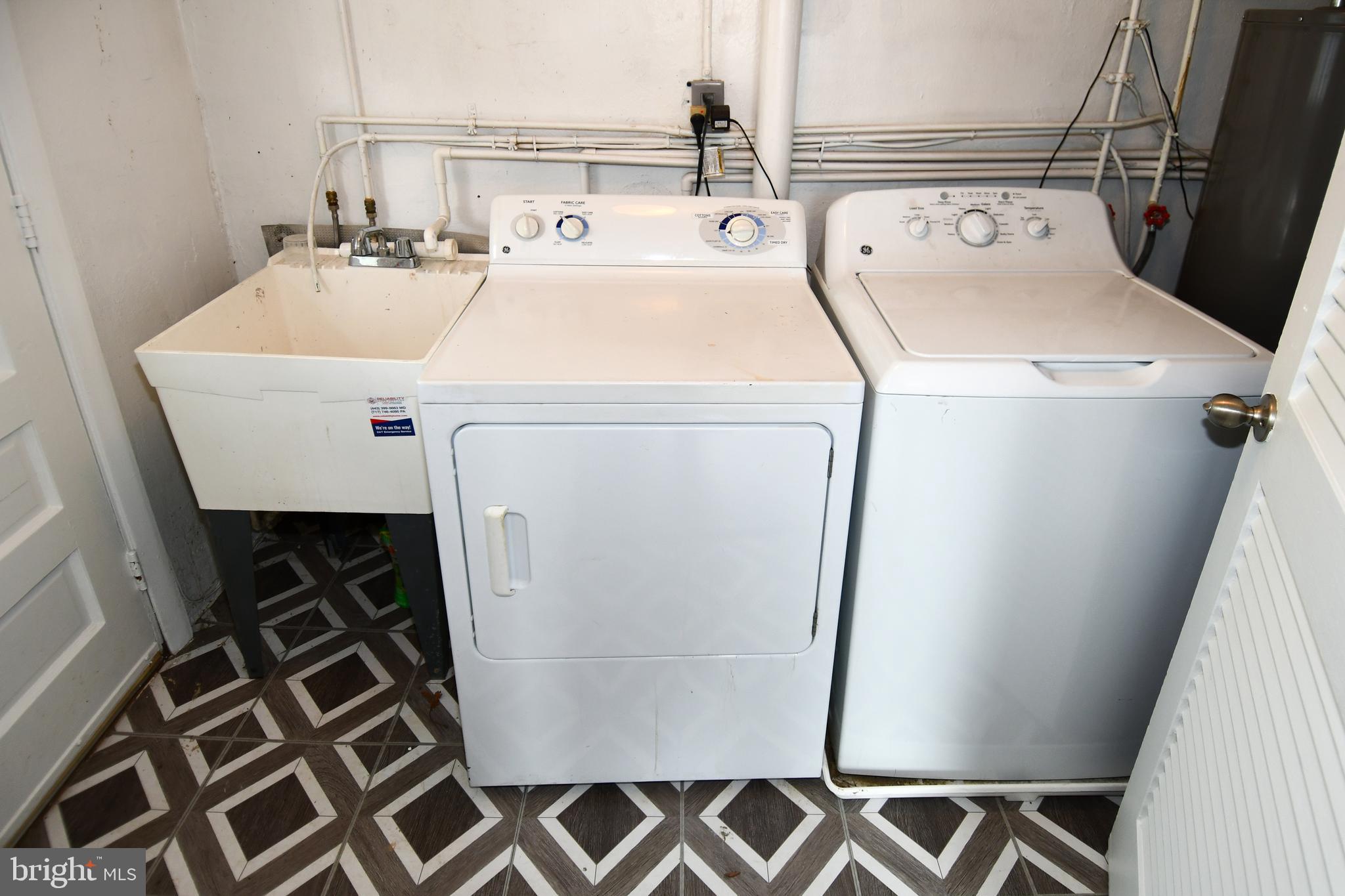 SOMERSET - Residential