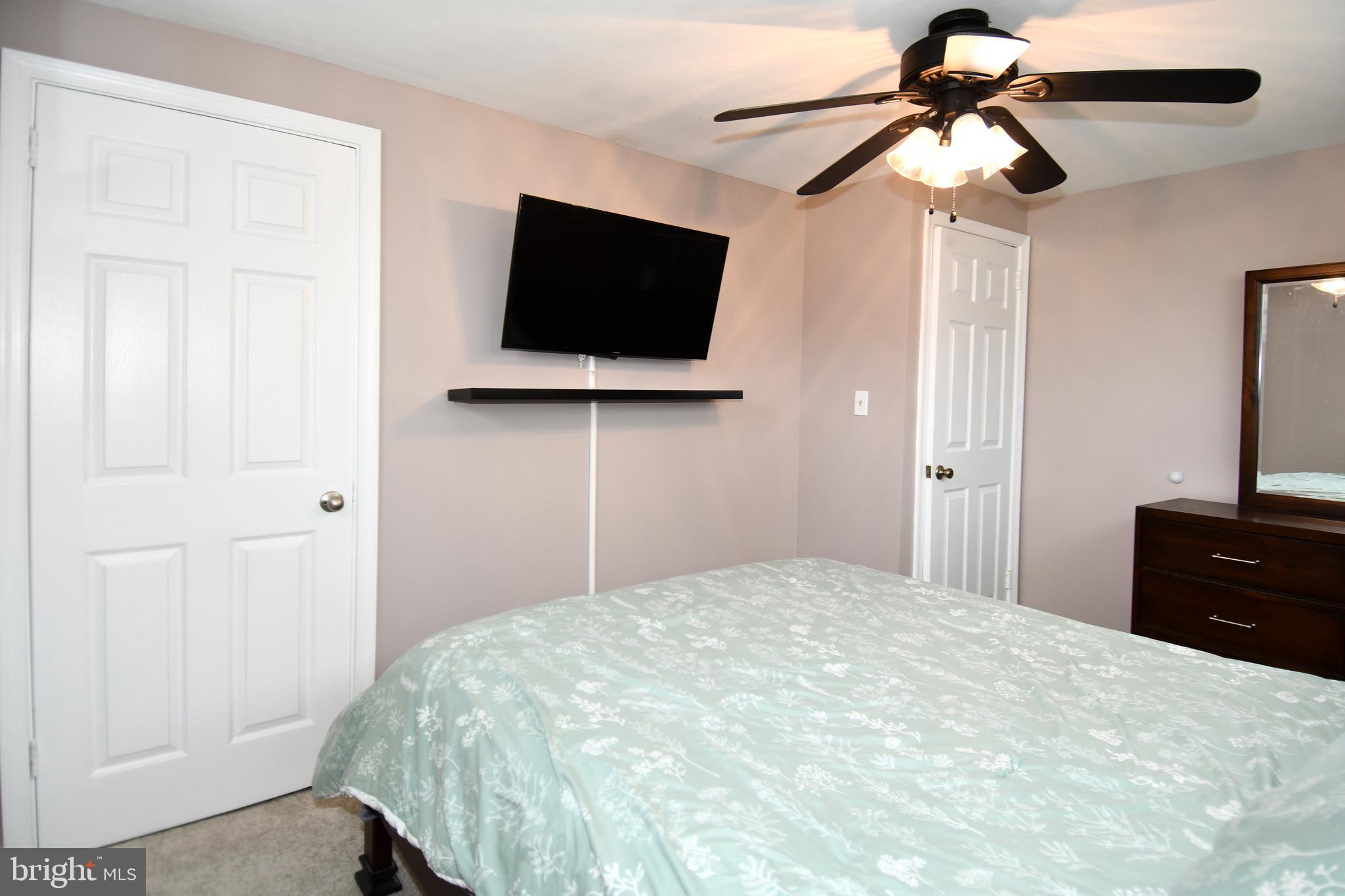 SOMERSET - Residential