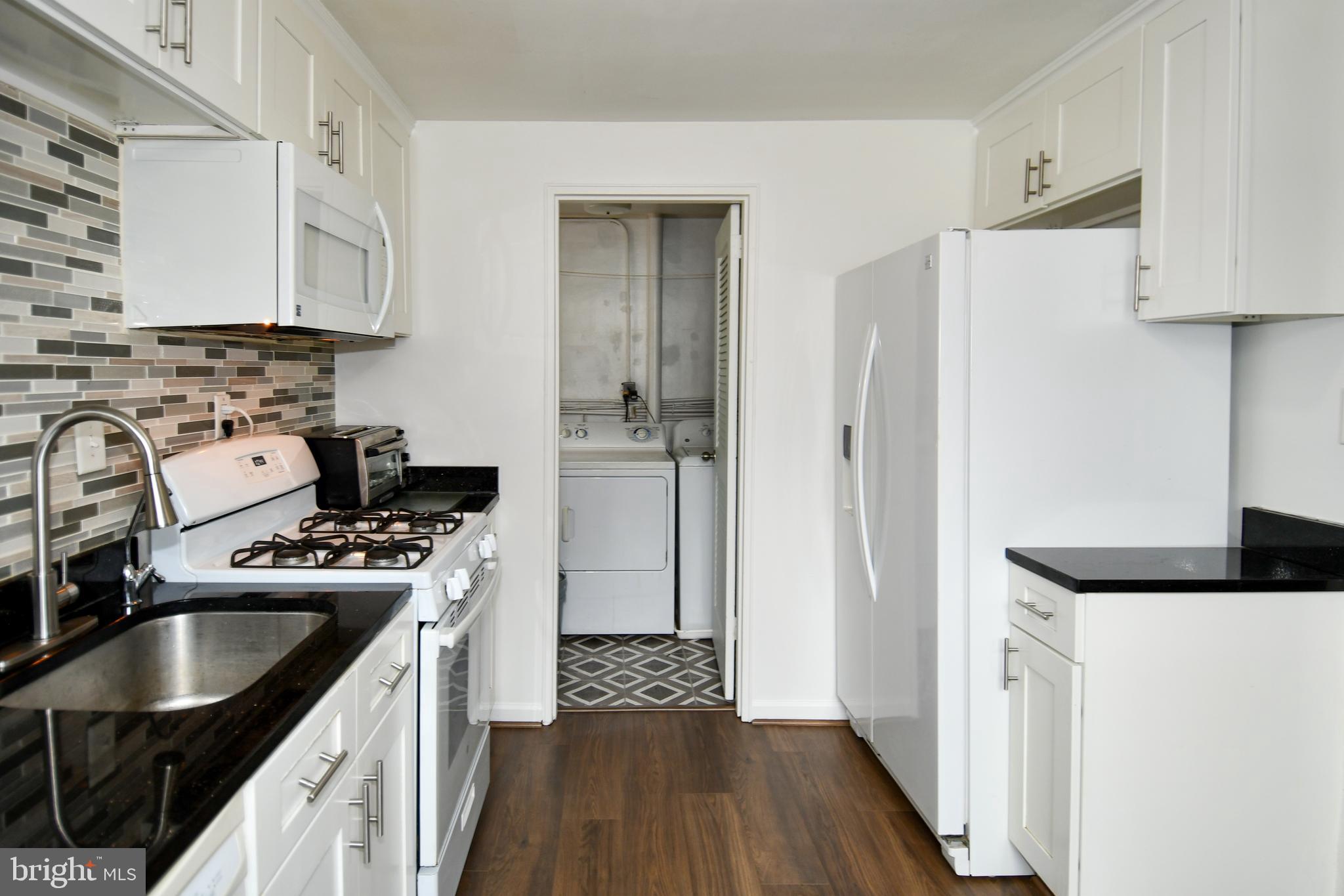 SOMERSET - Residential