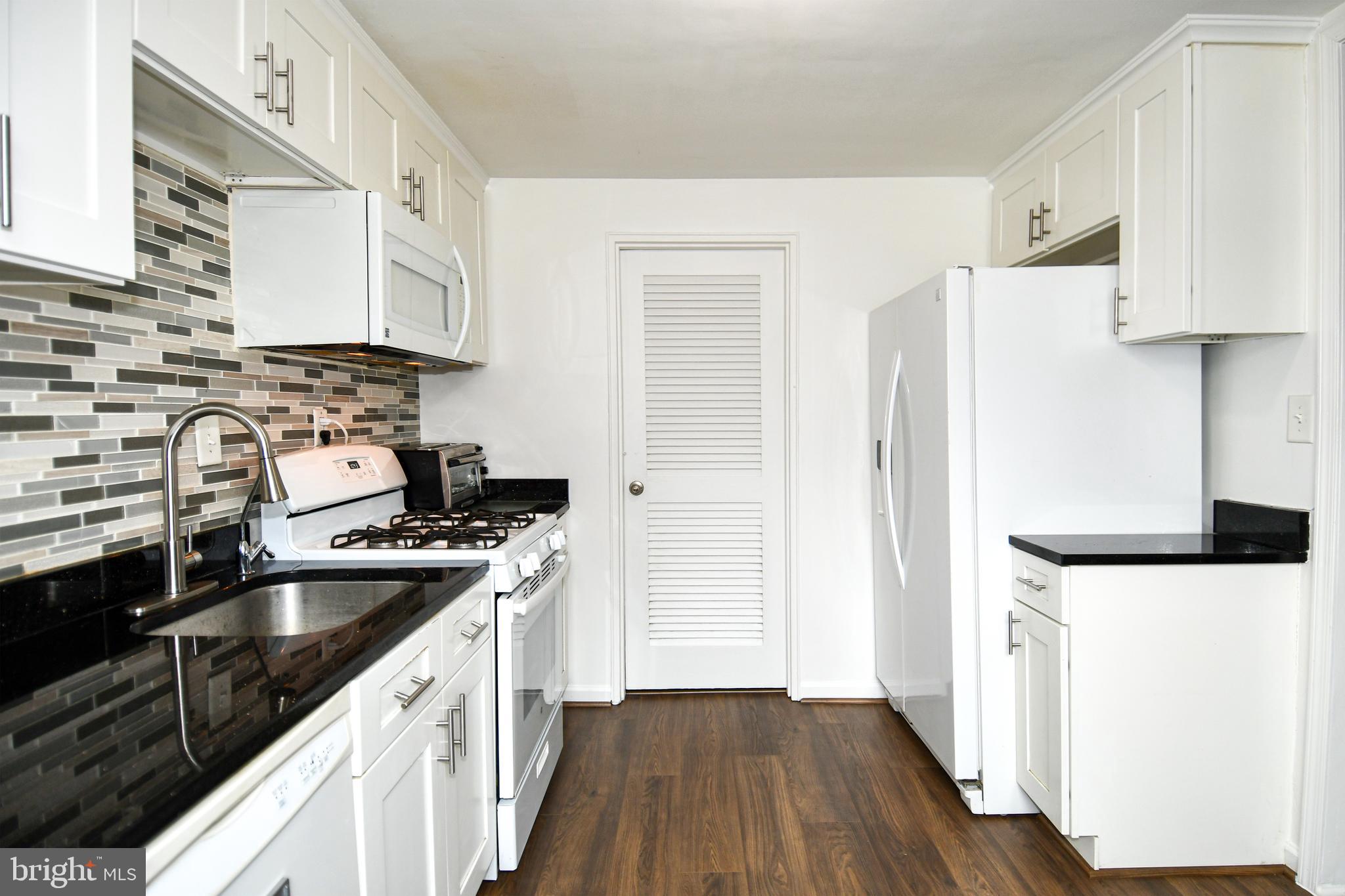 SOMERSET - Residential