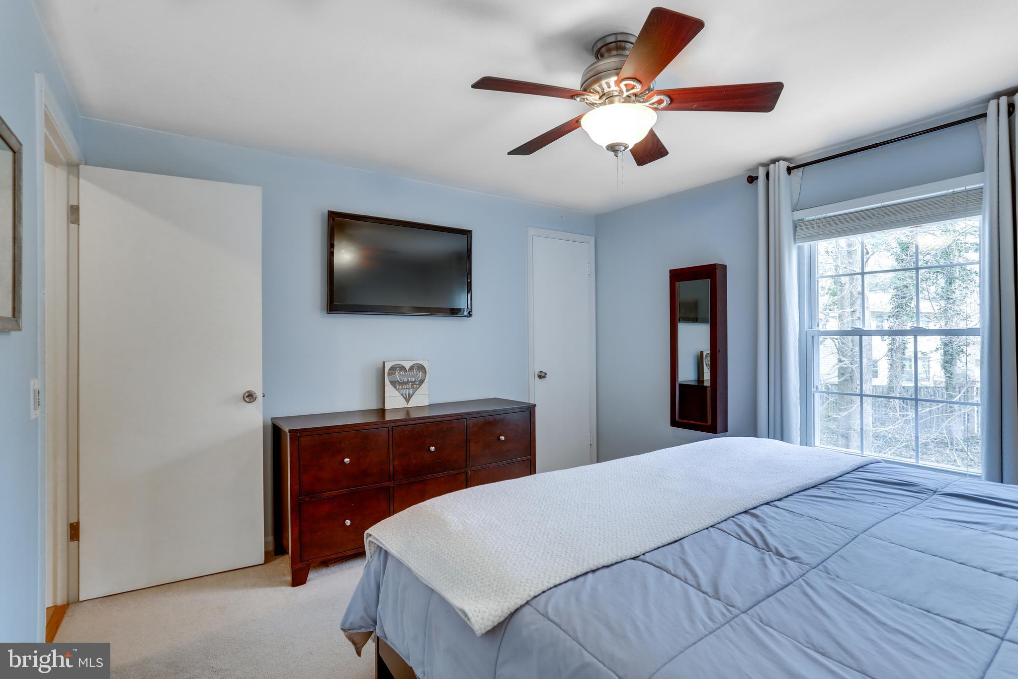 BURKE CENTRE - Residential