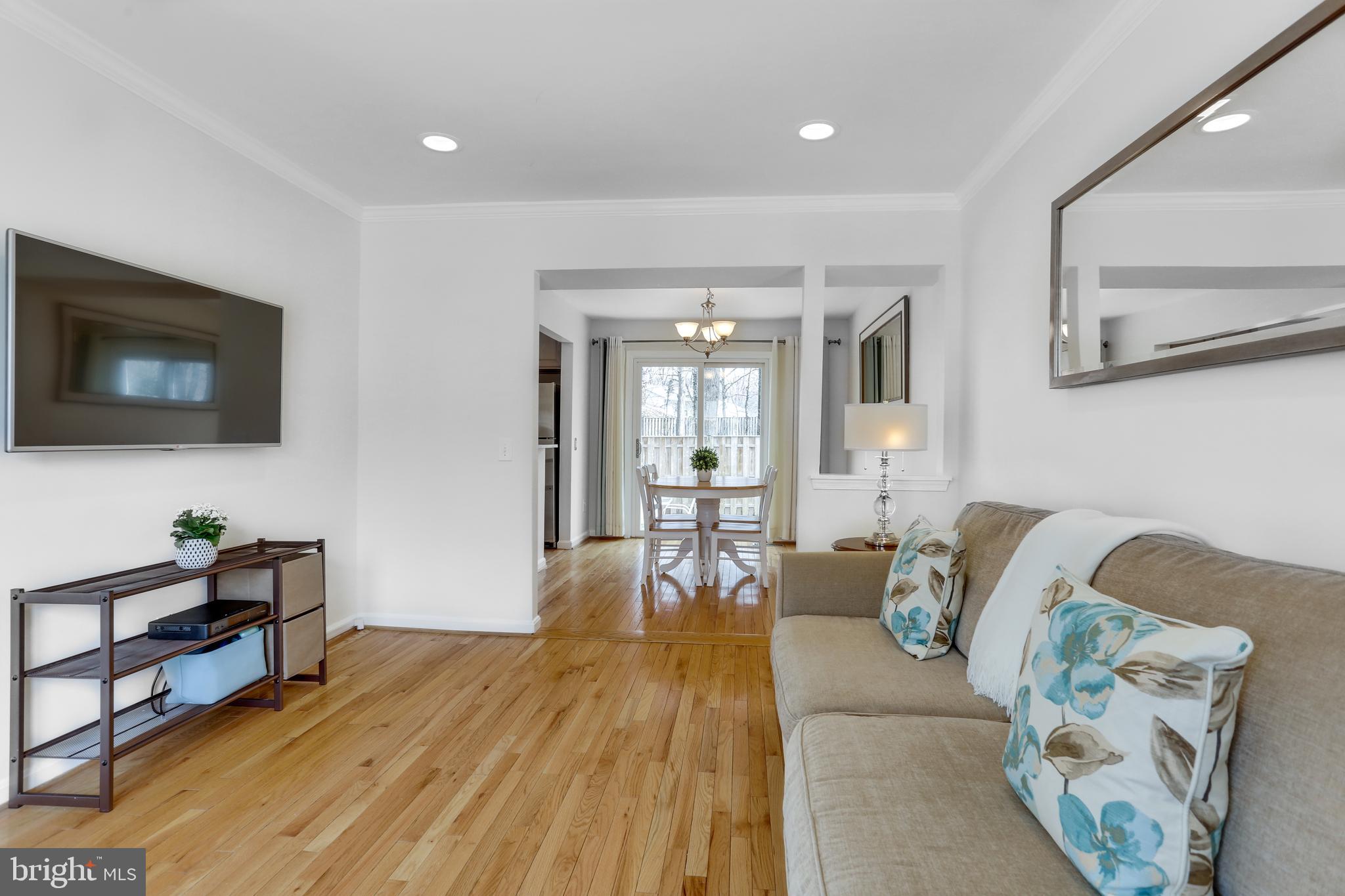 BURKE CENTRE - Residential