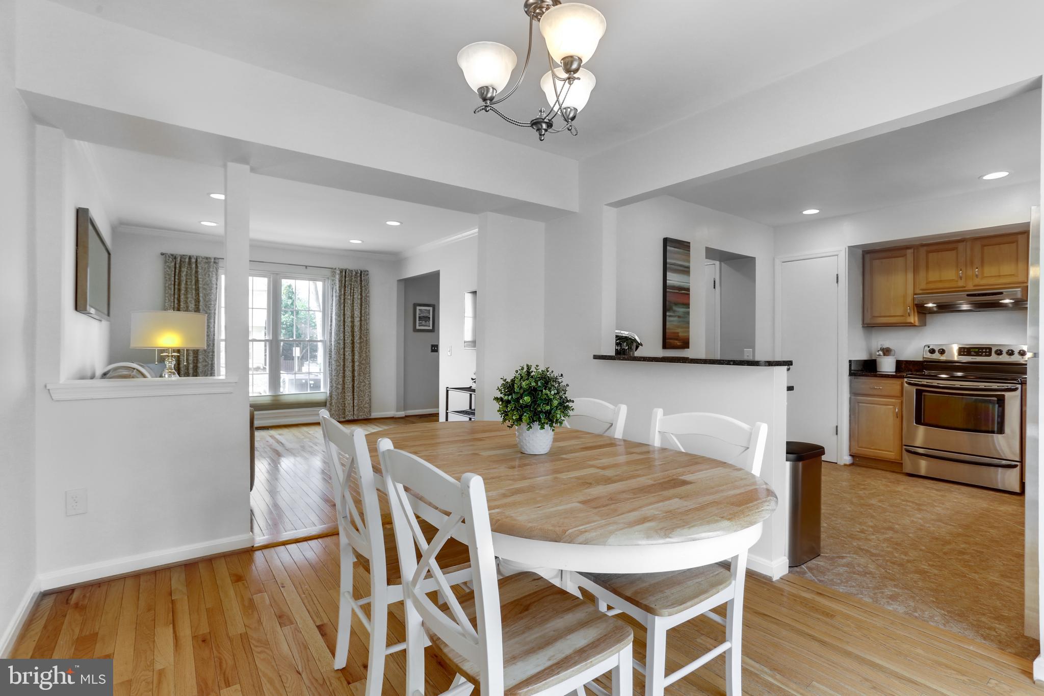 BURKE CENTRE - Residential