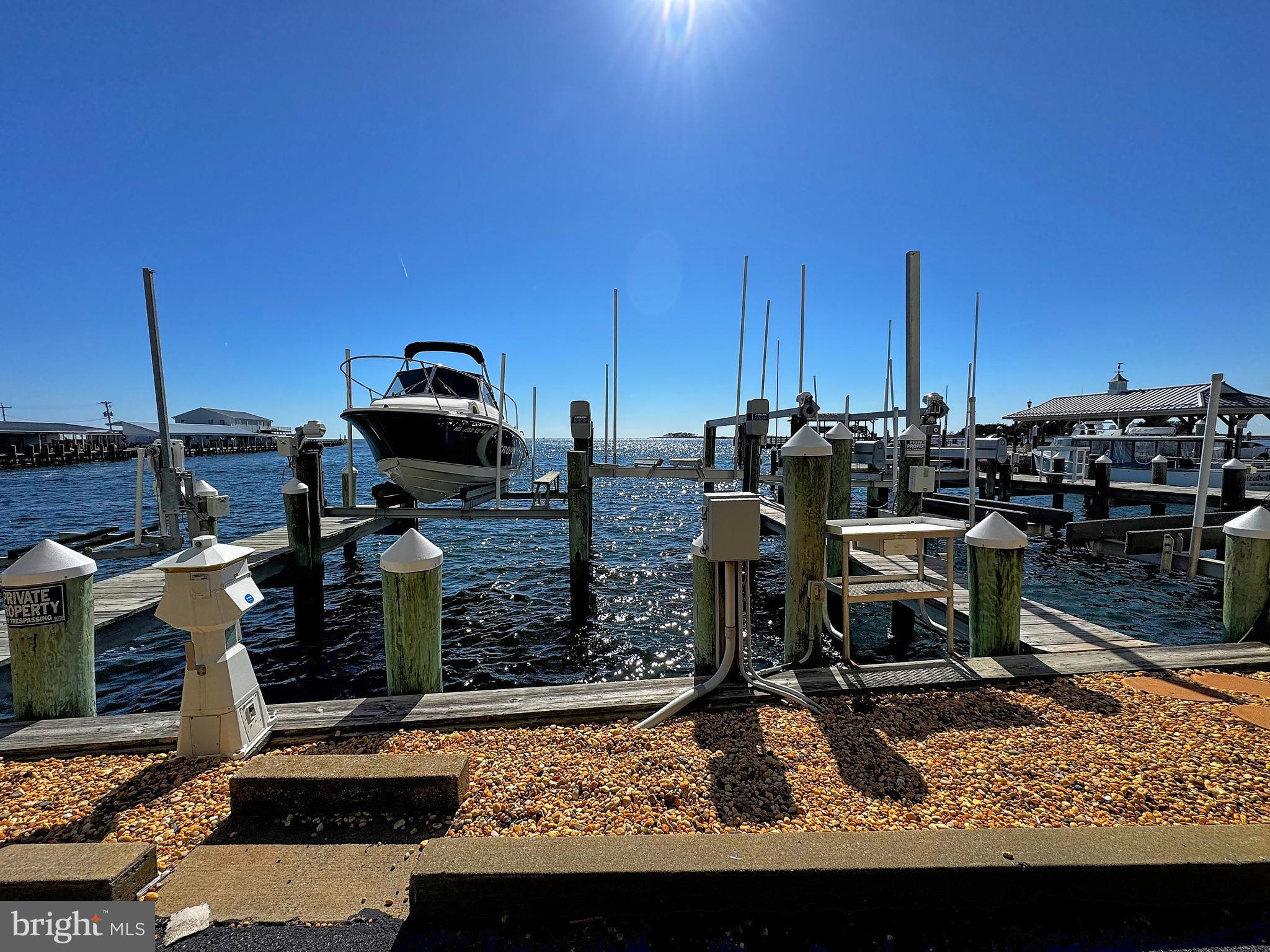 CRISIFIELD - Residential