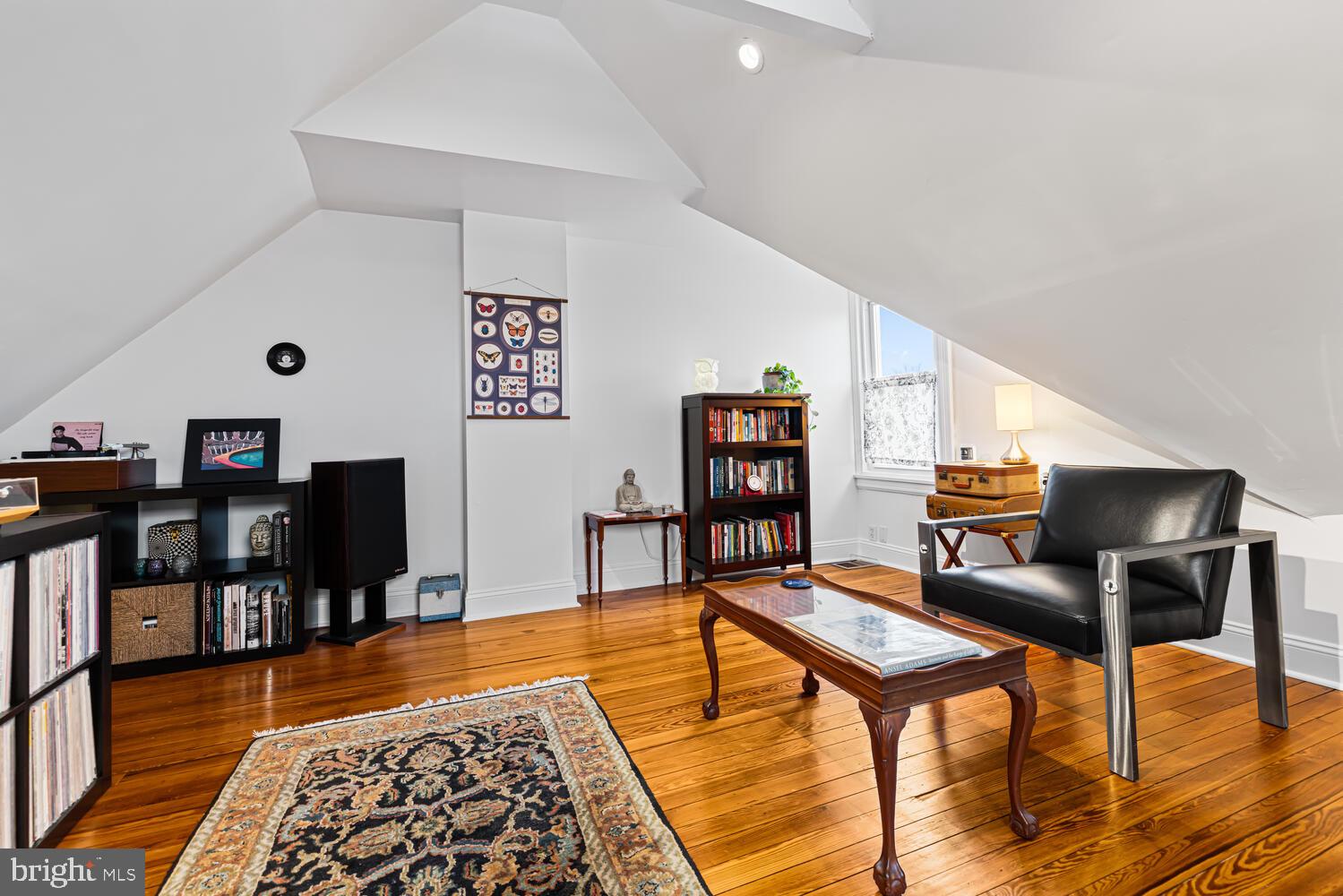 JENKINTOWN - Residential