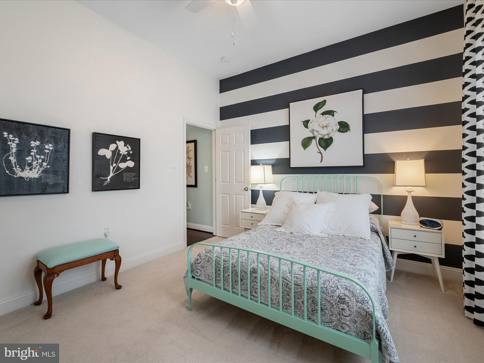 SOUTHERN HILLS - Residential