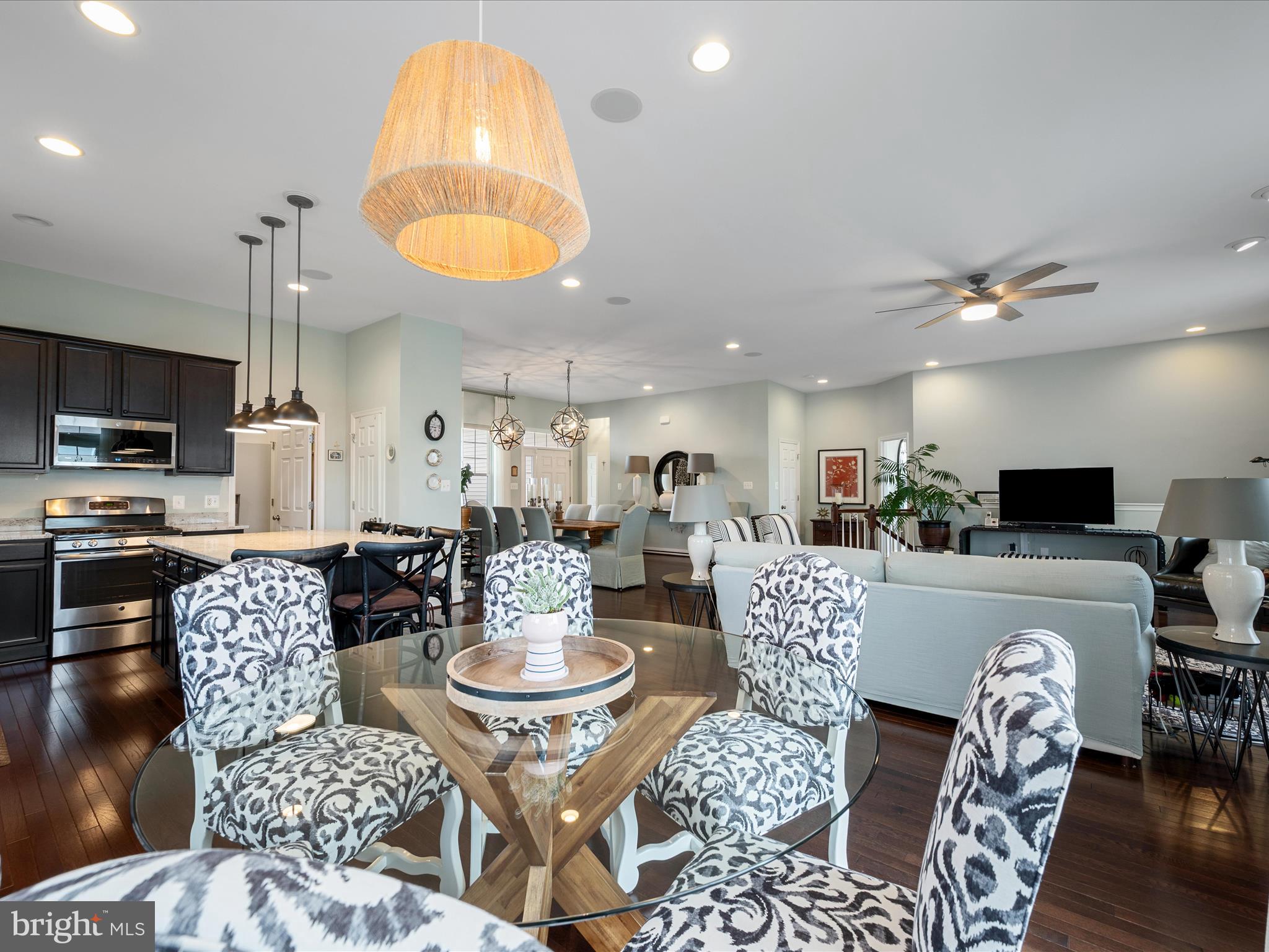 SOUTHERN HILLS - Residential