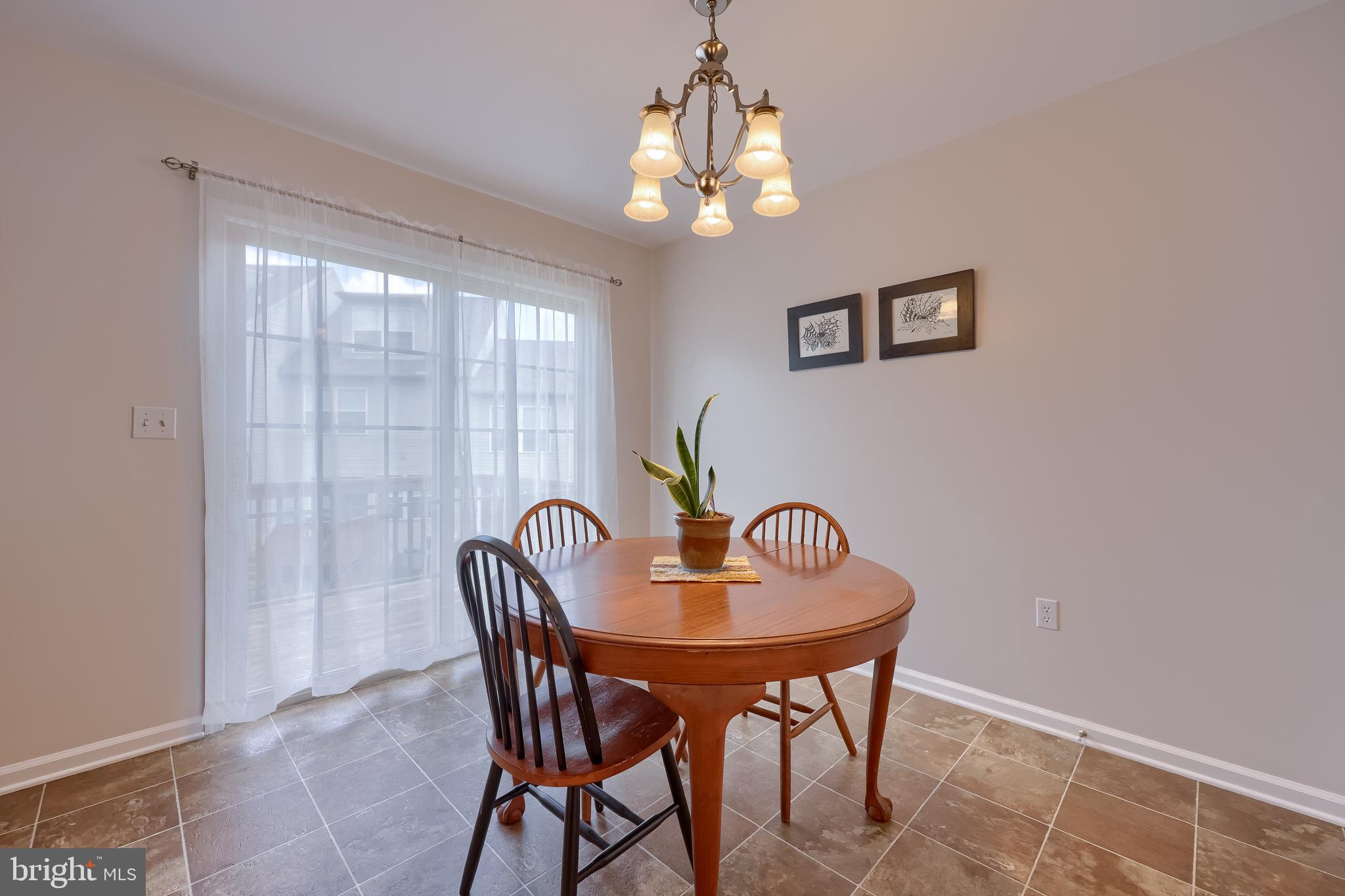 CARRIAGE CROSSINGS - Residential