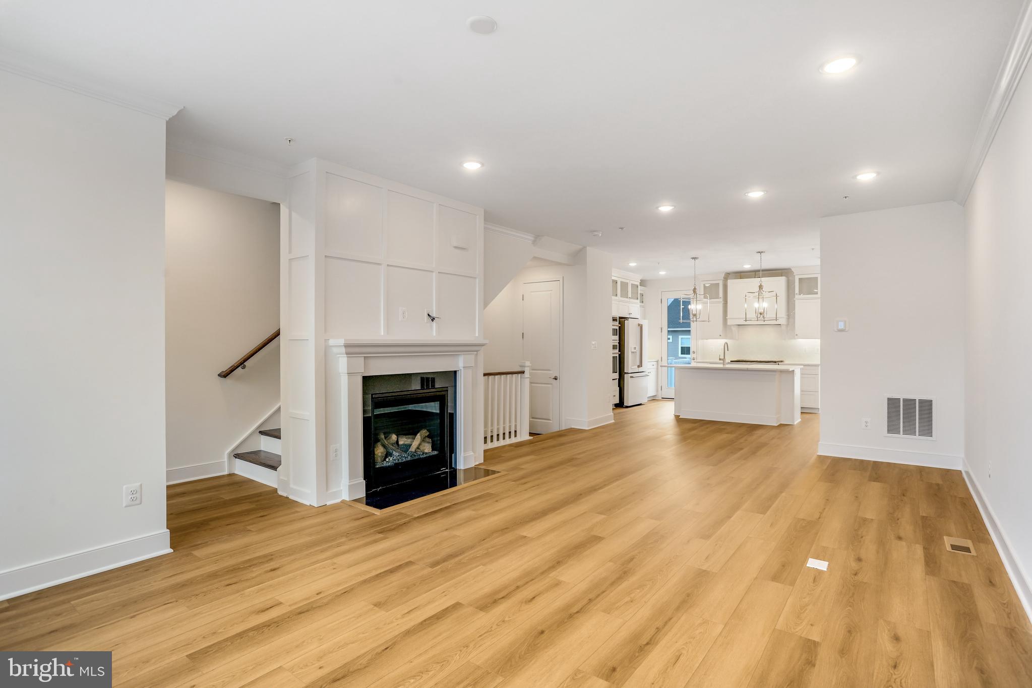 GAMBRILL GLENN - Residential